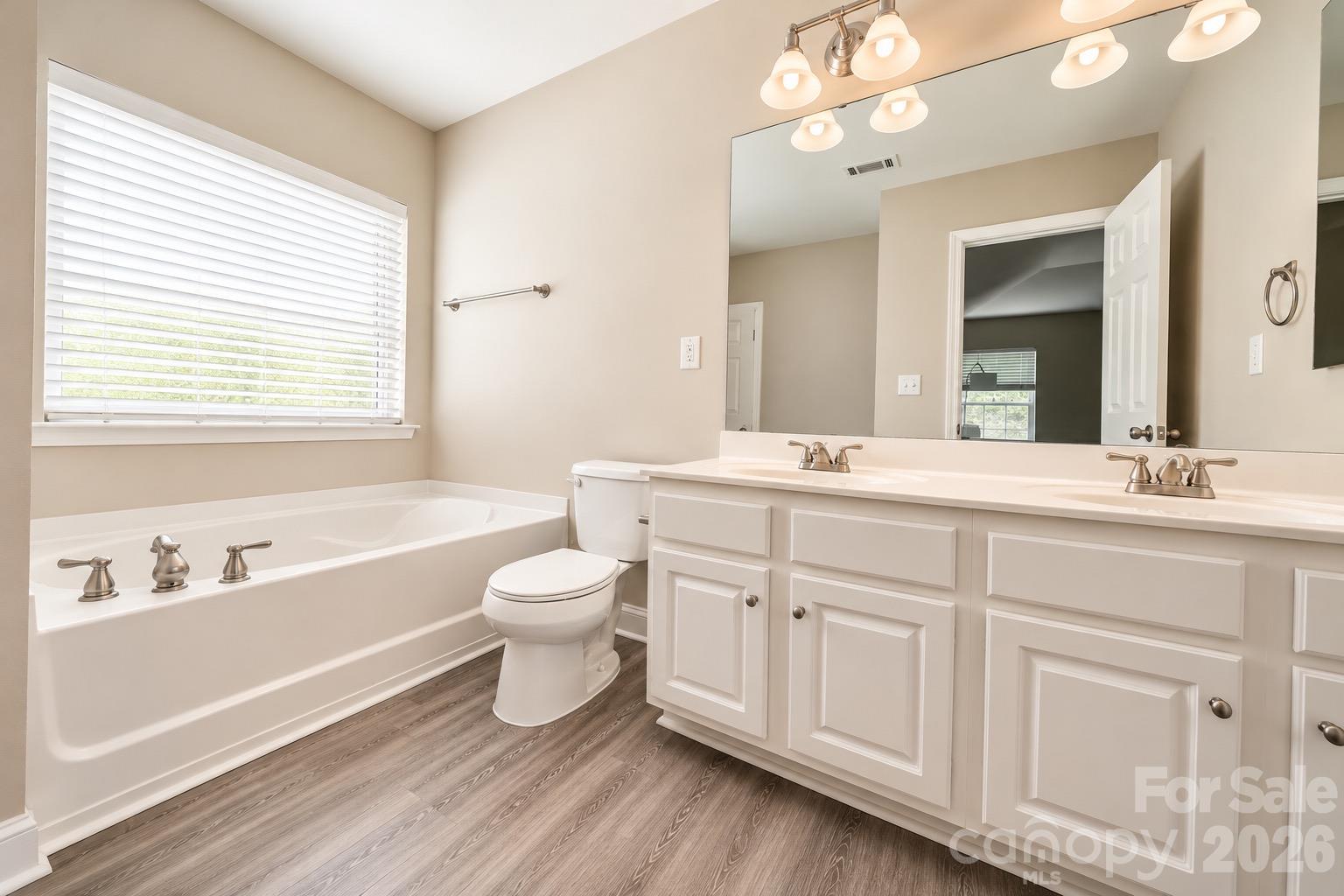 Single Family Residence at 4328 Stone Mountain Drive, Gastonia, photo 20 of 29