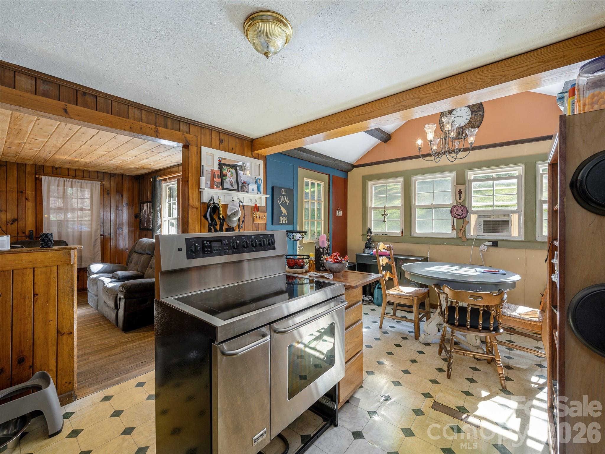 Single Family Residence at 89 Mills Gap Road, Asheville, photo 10 of 22