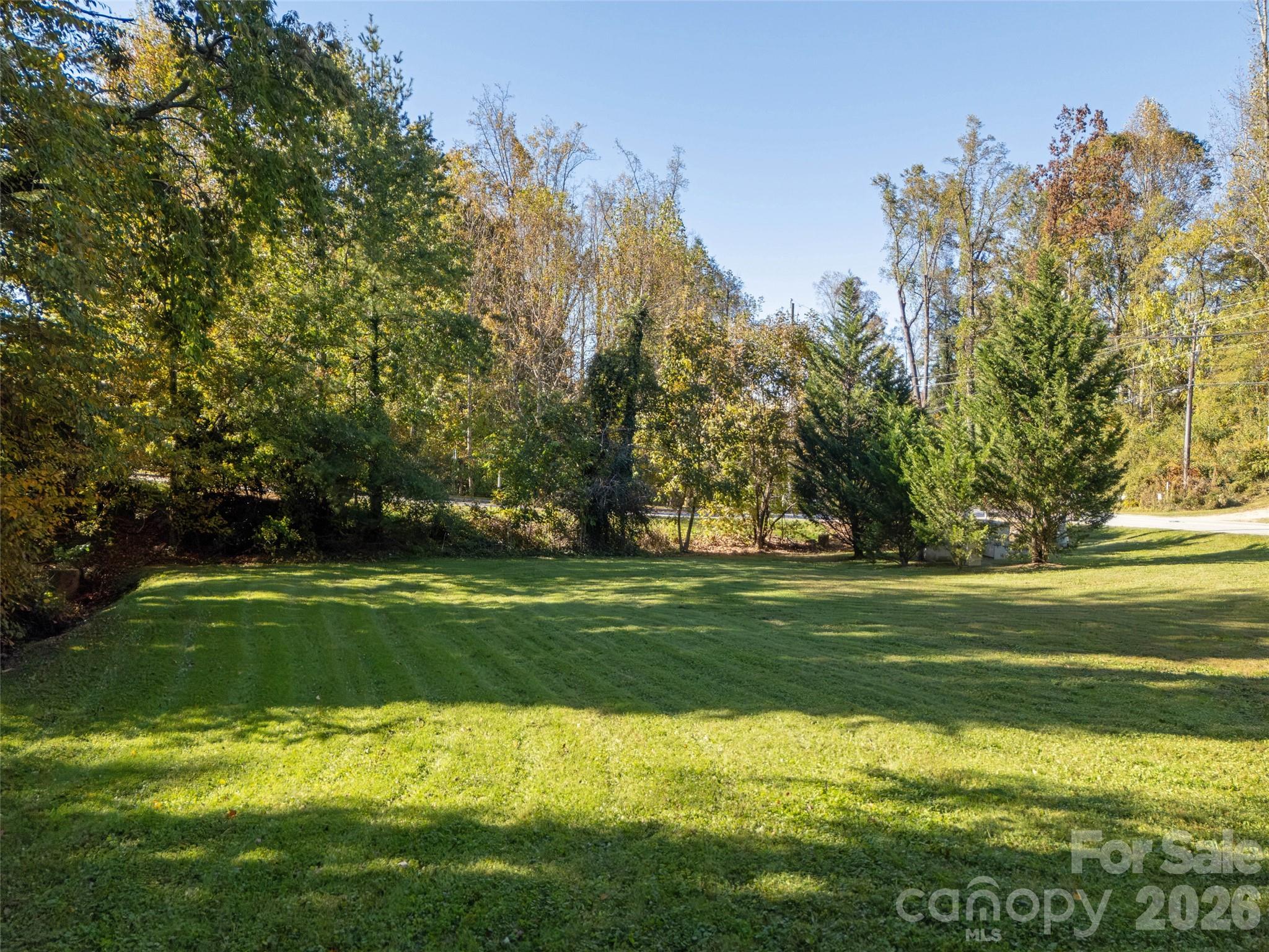 Single Family Residence at 89 Mills Gap Road, Asheville, photo 17 of 22