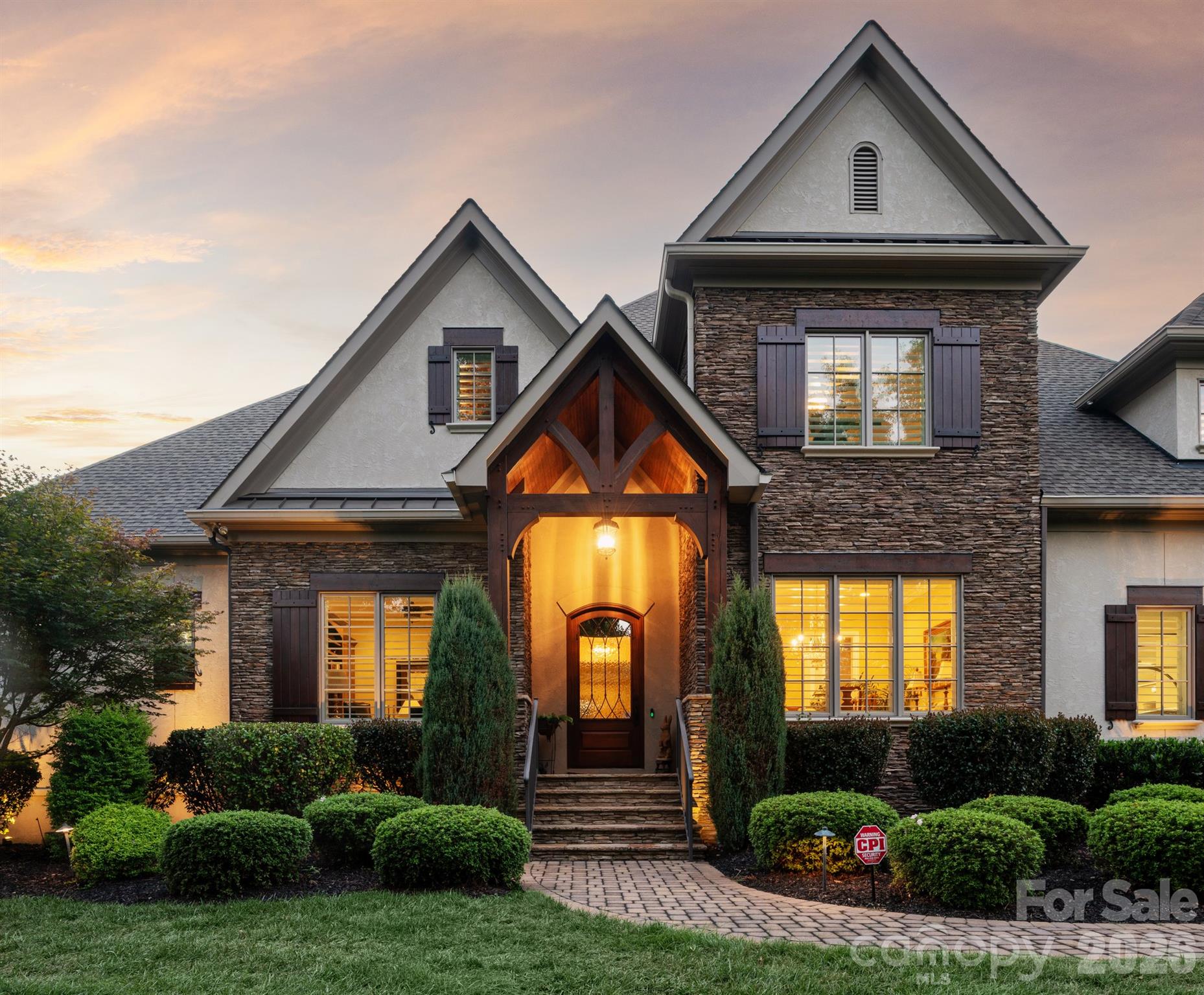 Lovely curb appeal - 7805 Clovervale Drive, Waxhaw