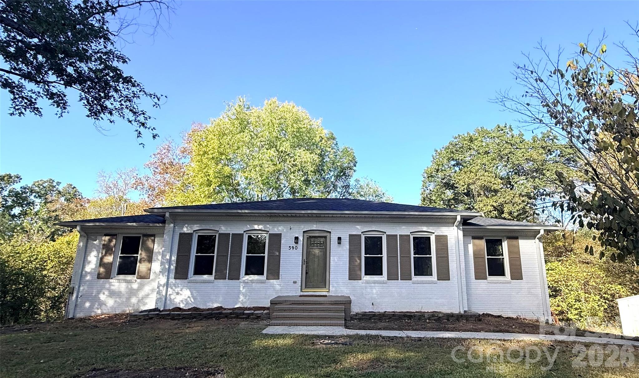 Single Family Residence at 590 Crestmont Drive SE, Concord, photo 26 of 27