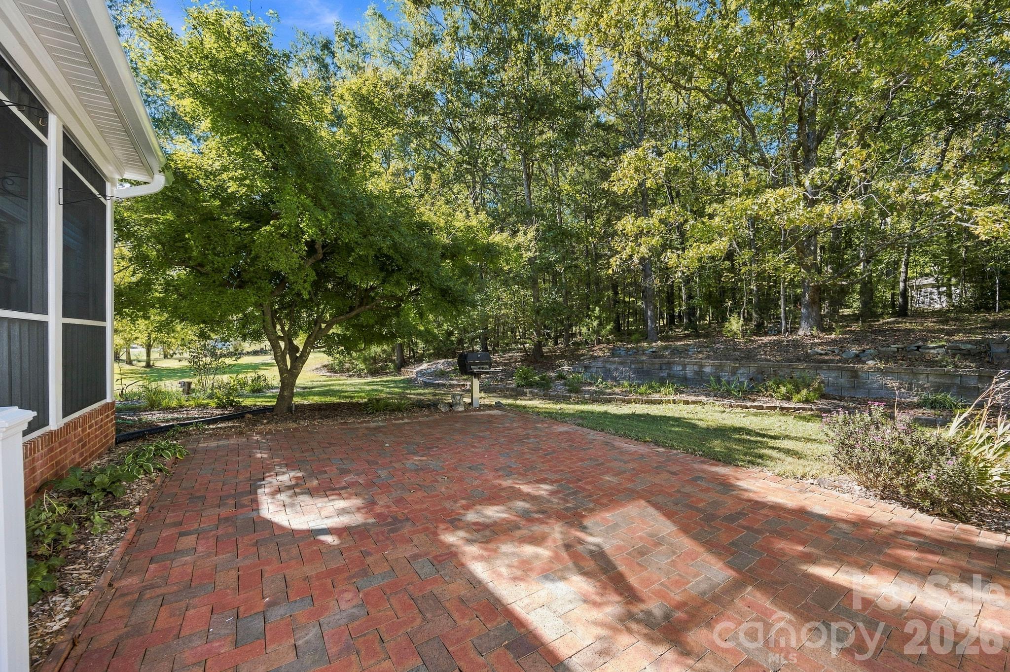 Single Family Residence at 6502 Carriage Lane, Waxhaw, photo 37 of 48