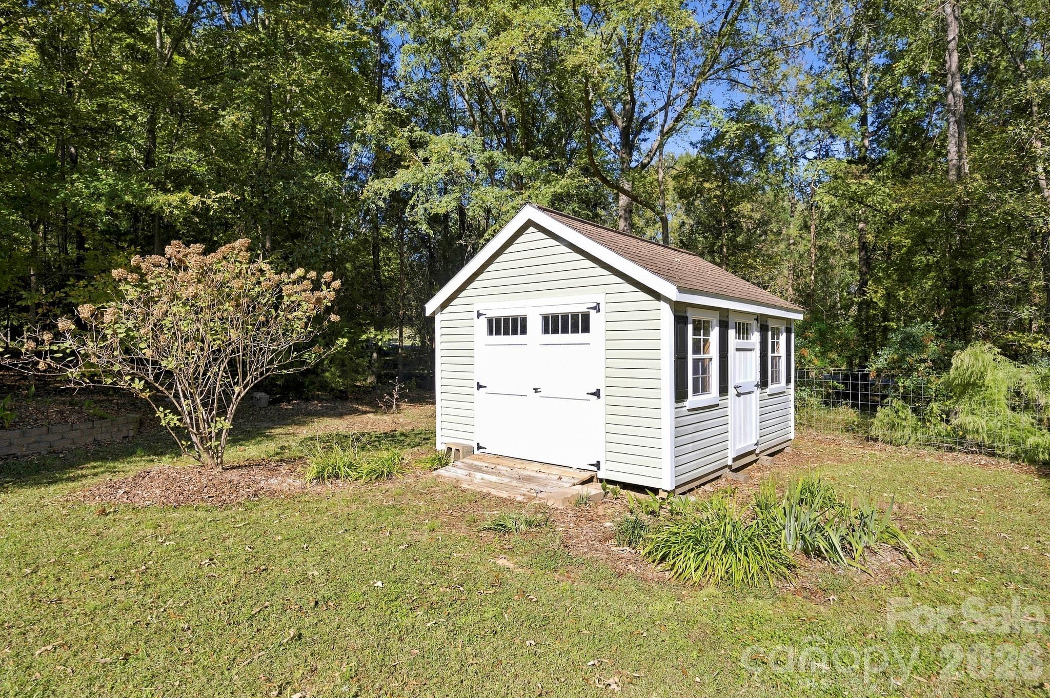 Single Family Residence at 6502 Carriage Lane, Waxhaw, photo 40 of 48
