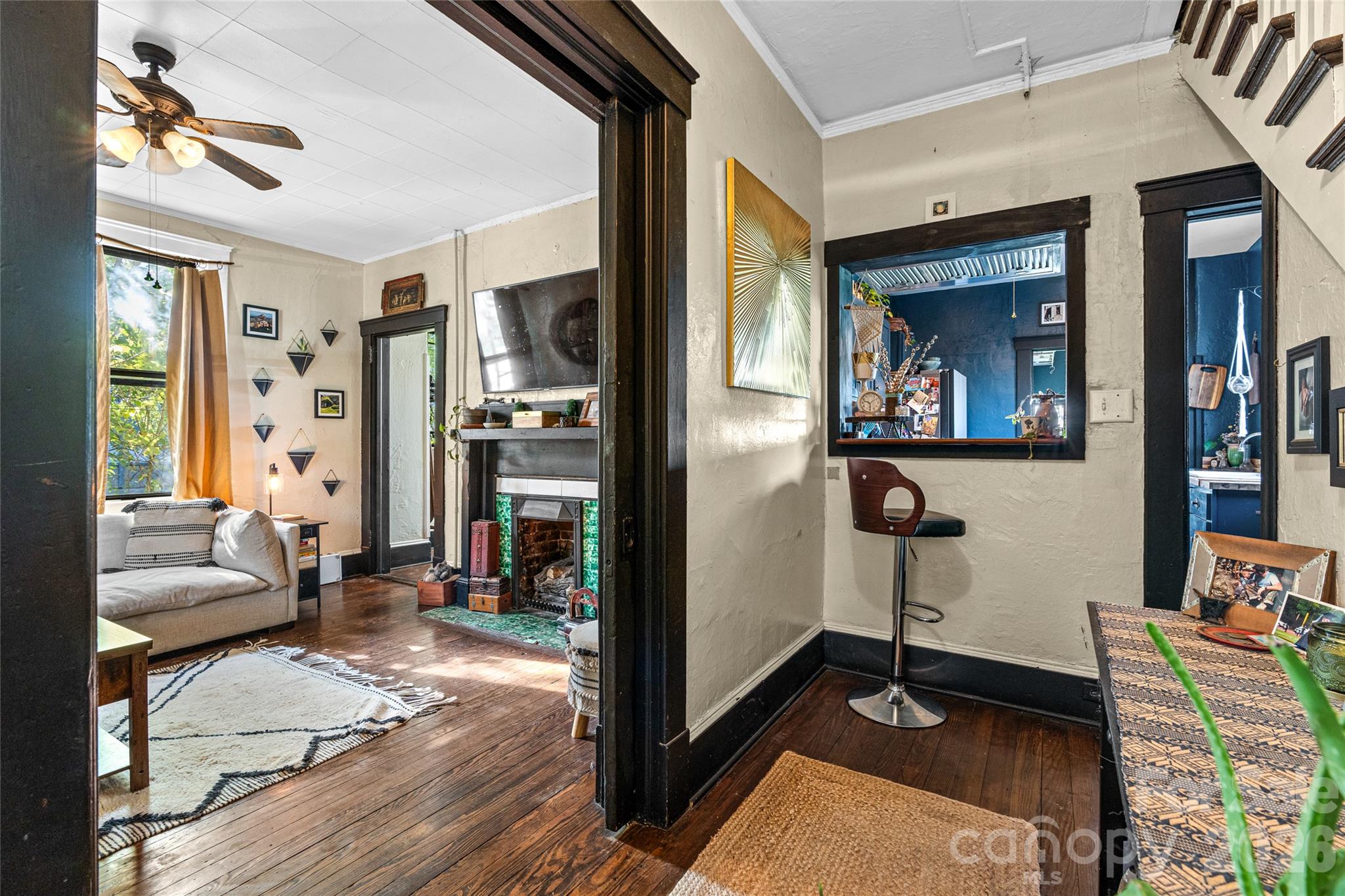 Single Family Residence at 77 Cherry Street, Asheville, photo 9 of 34