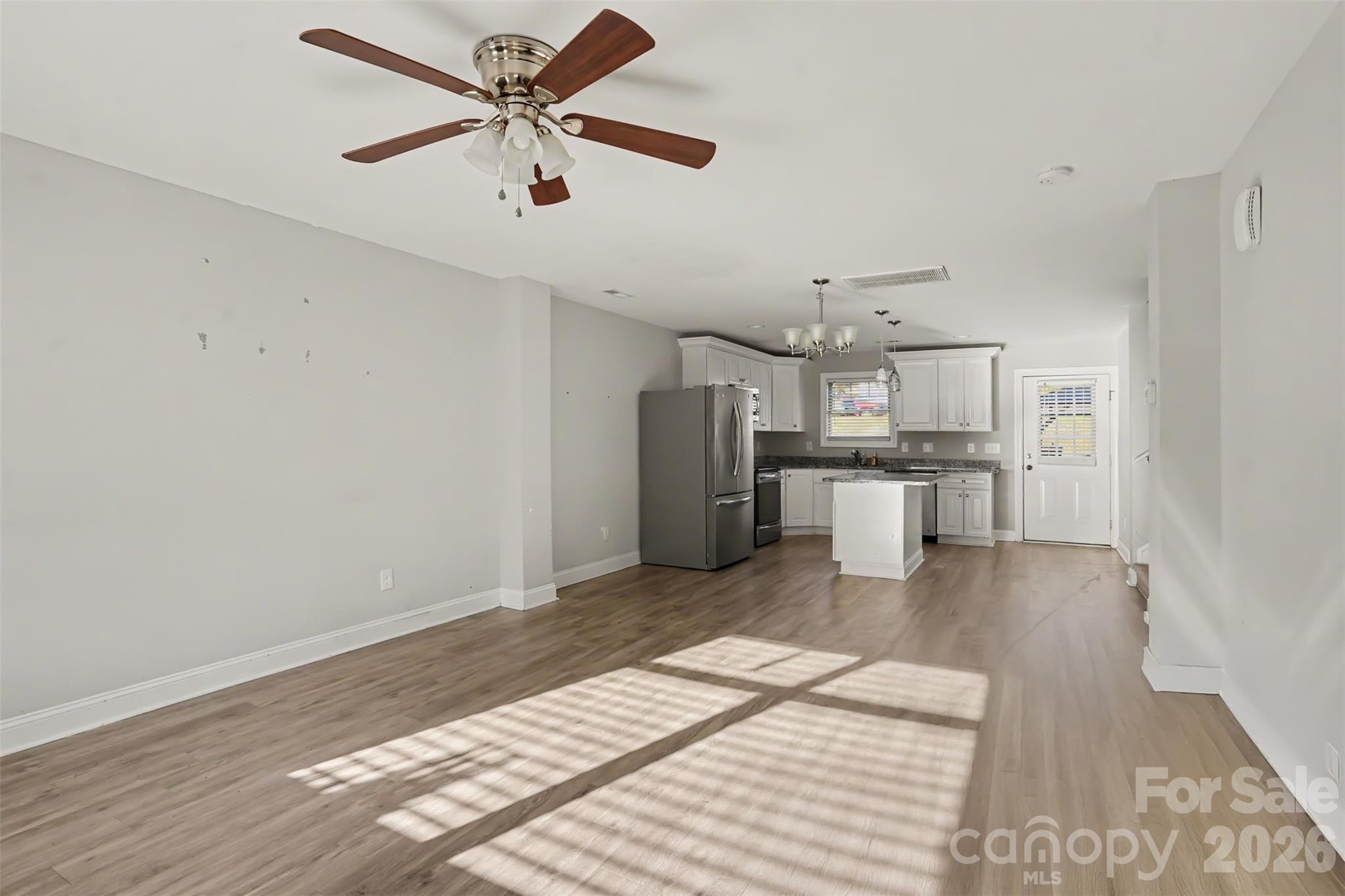 Single Family Residence at 702 Margate Avenue, Kannapolis, photo 10 of 63
