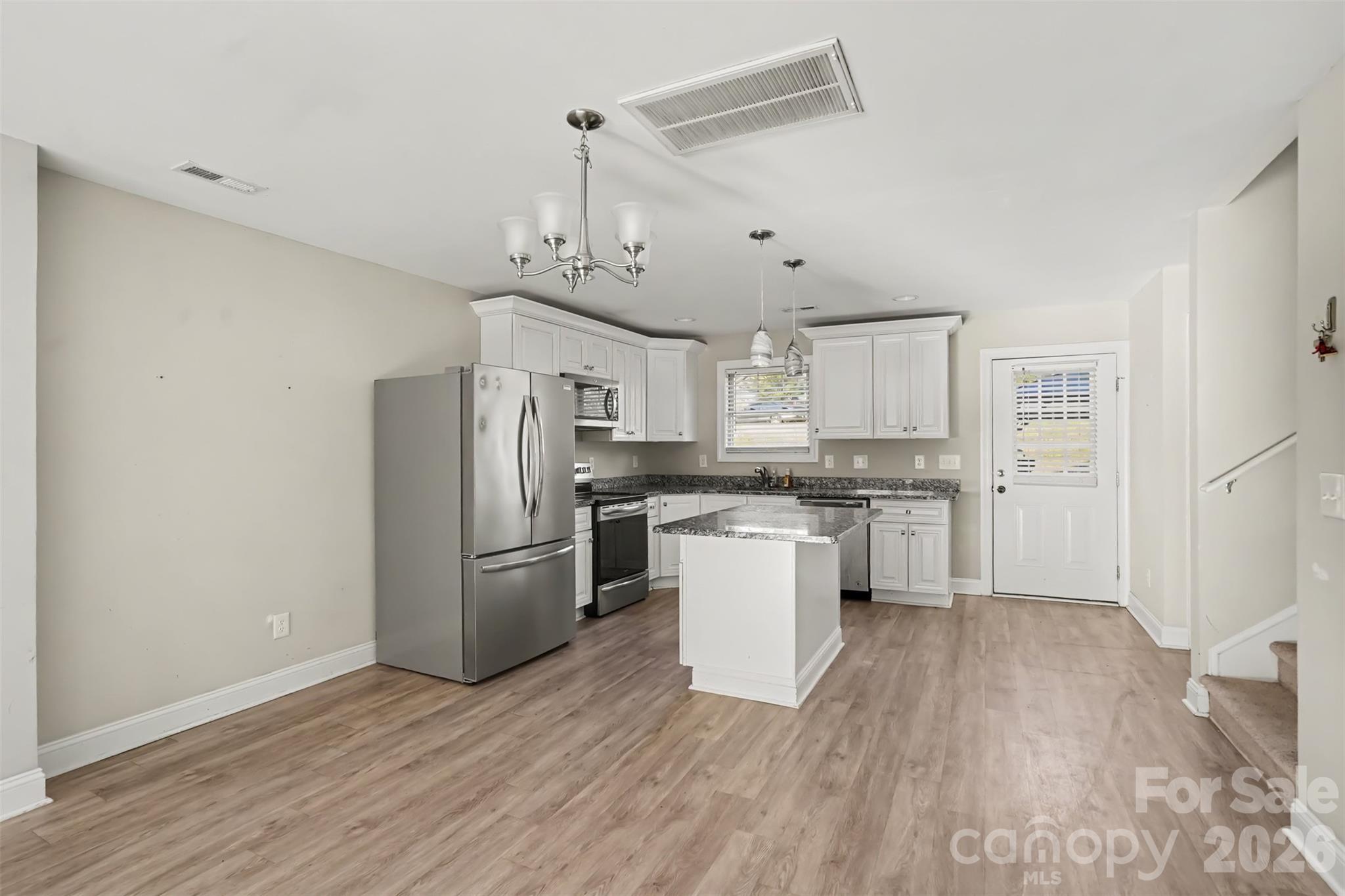Single Family Residence at 702 Margate Avenue, Kannapolis, photo 18 of 63