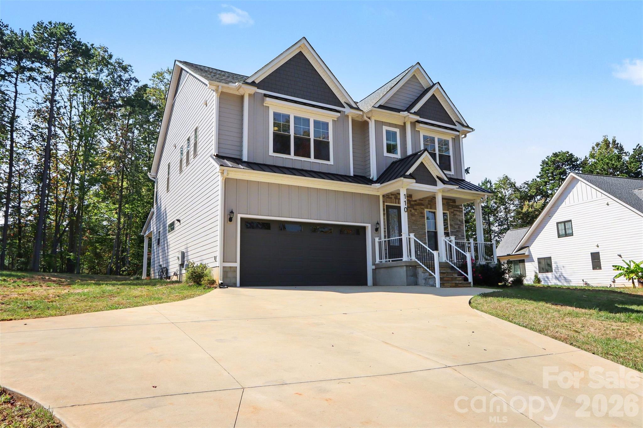 Single Family Residence at 110 Grove Hill Trail, Mooresville, photo 2 of 29