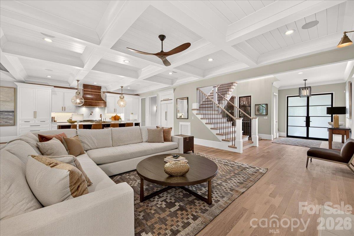 Single Family Residence at 4211 Tangle Drive, Charlotte, photo 8 of 44