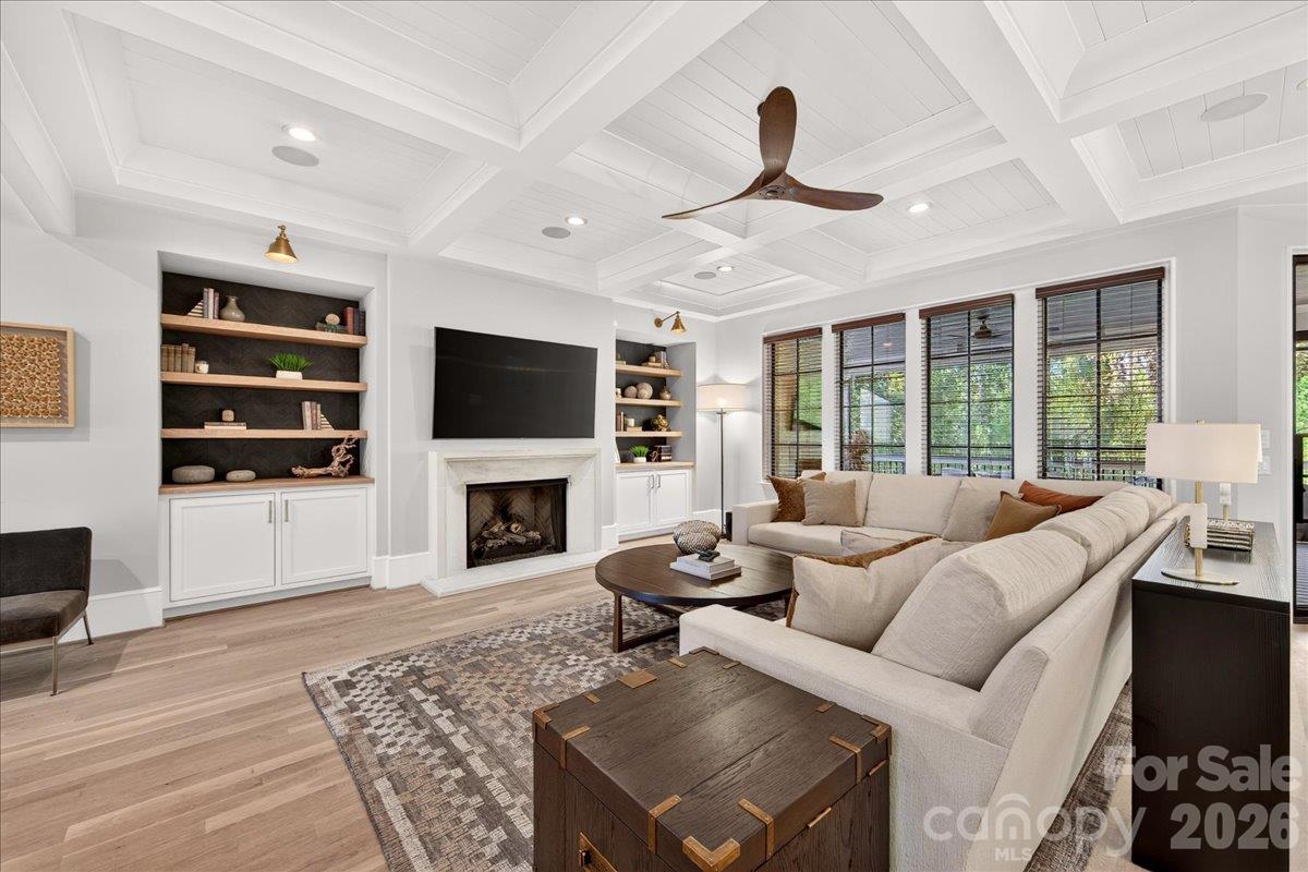 Single Family Residence at 4211 Tangle Drive, Charlotte, photo 9 of 44
