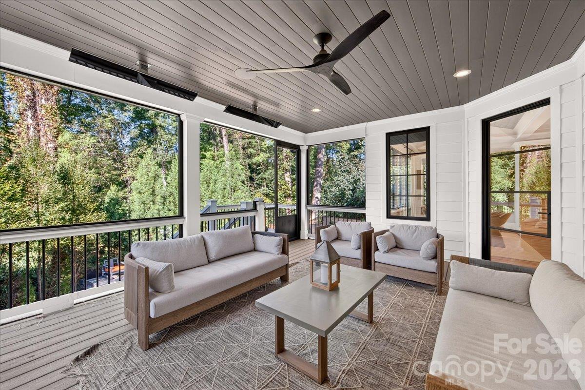Single Family Residence at 4211 Tangle Drive, Charlotte, photo 32 of 44