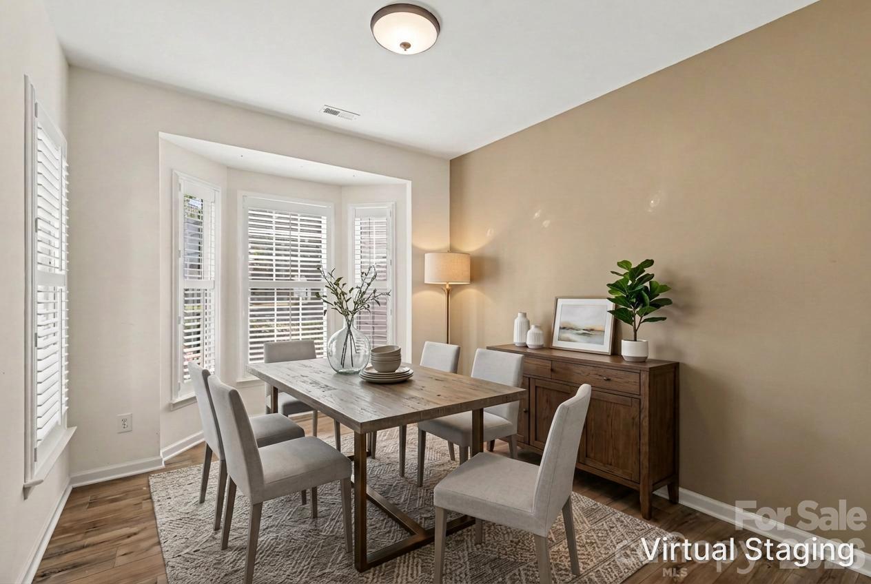 Single Family Residence at 2314 Mirage Place, Fort Mill, photo 10 of 37