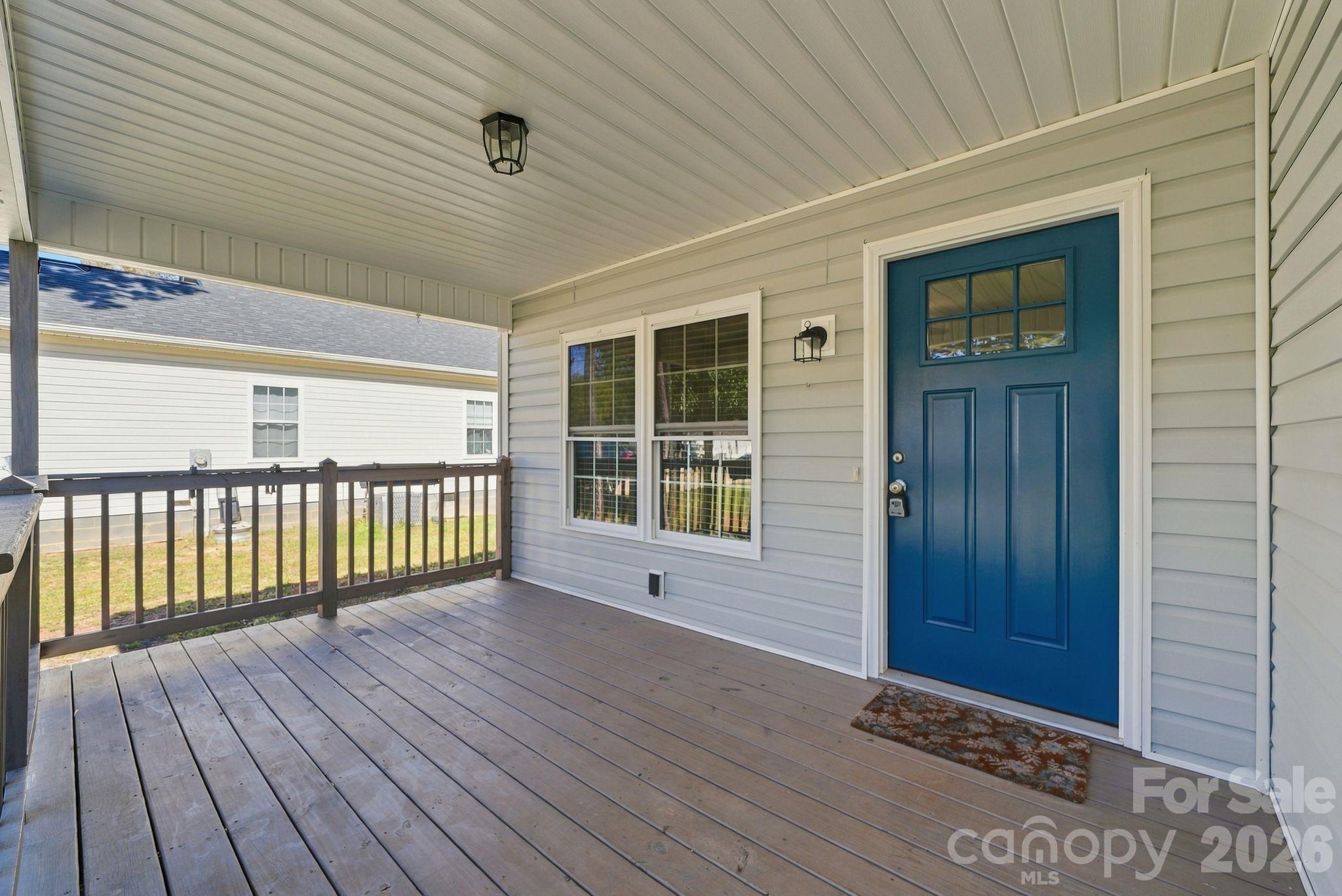 Single Family Residence at 772 Log Cabin Drive, Gastonia, photo 2 of 19