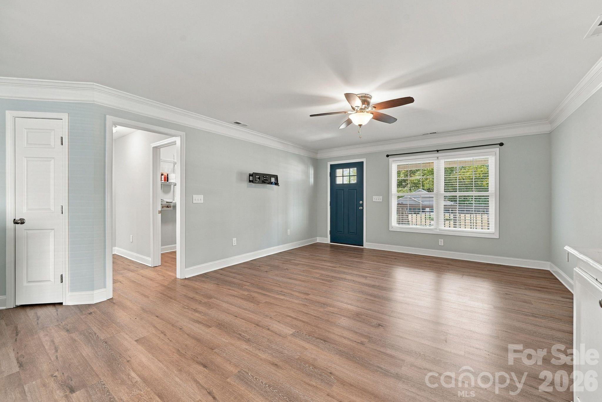 Single Family Residence at 772 Log Cabin Drive, Gastonia, photo 3 of 19