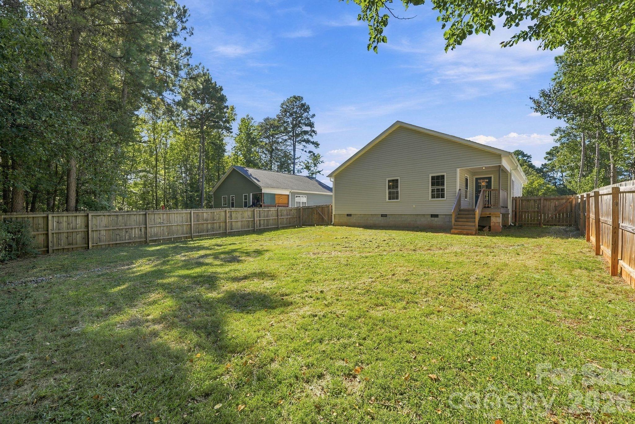 Single Family Residence at 772 Log Cabin Drive, Gastonia, photo 18 of 19
