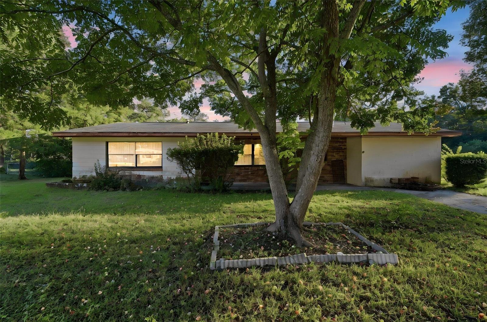 900 NE 45TH PL