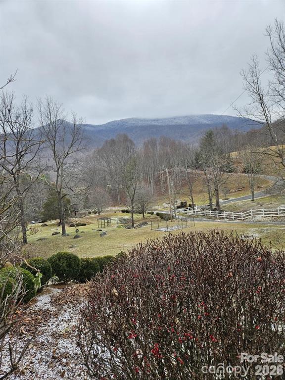 The Roan Mt. under the clouds. - 000 Dora Lane, Bakersville