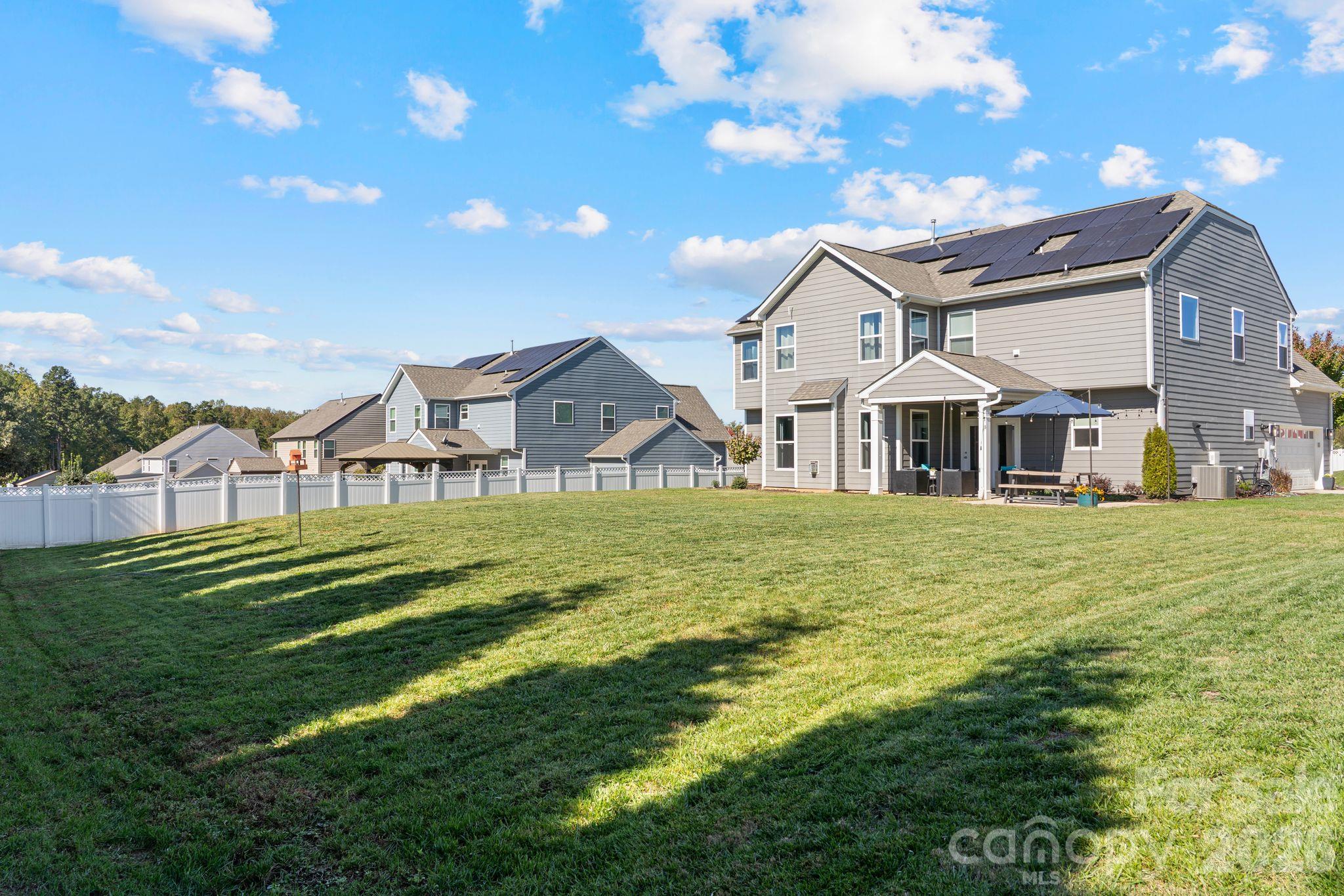 Single Family Residence at 238 Bushney Loop, Mooresville, photo 6 of 40