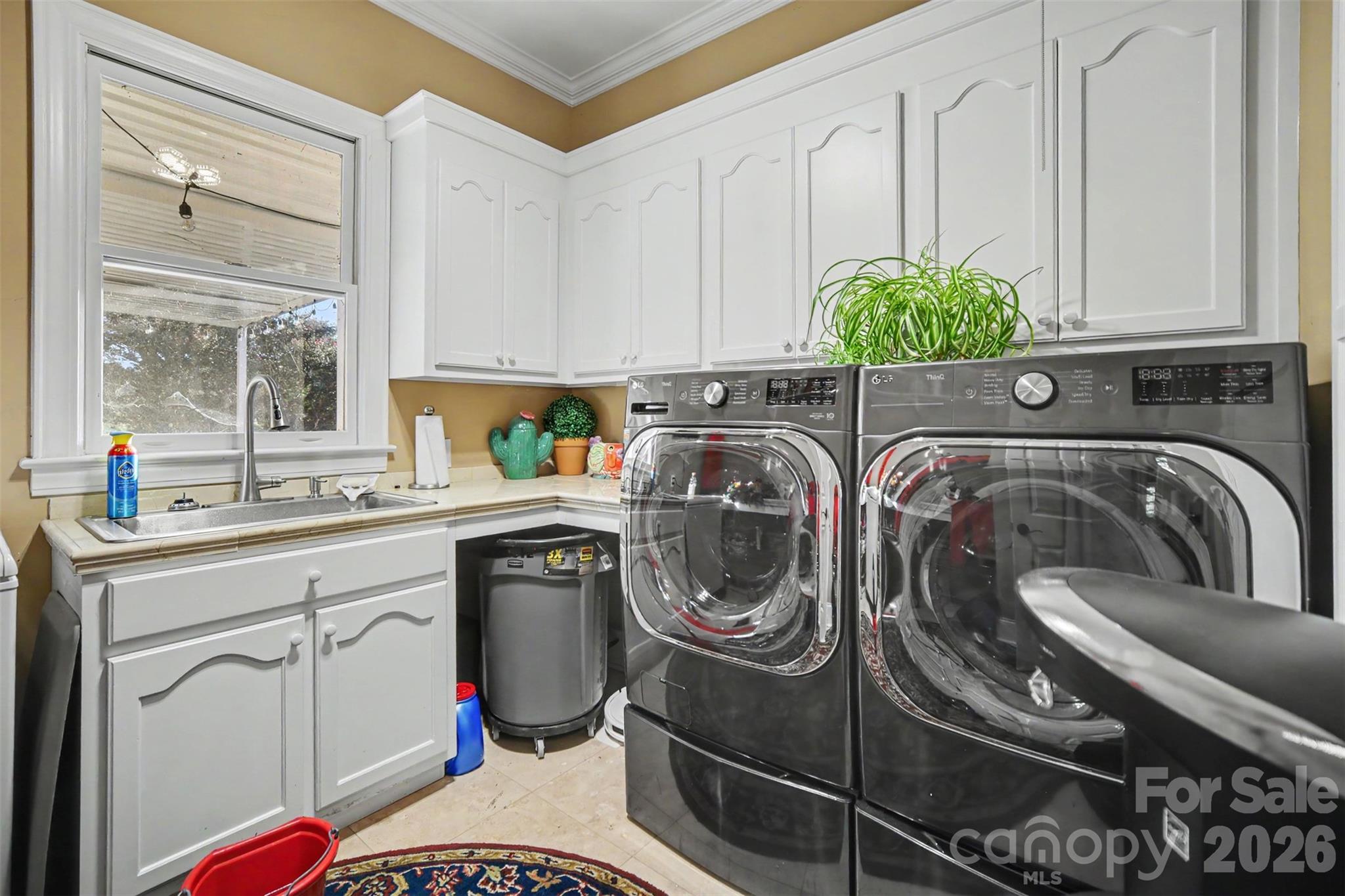 Laundry - 4141 Grace Chapel Road, Granite Falls