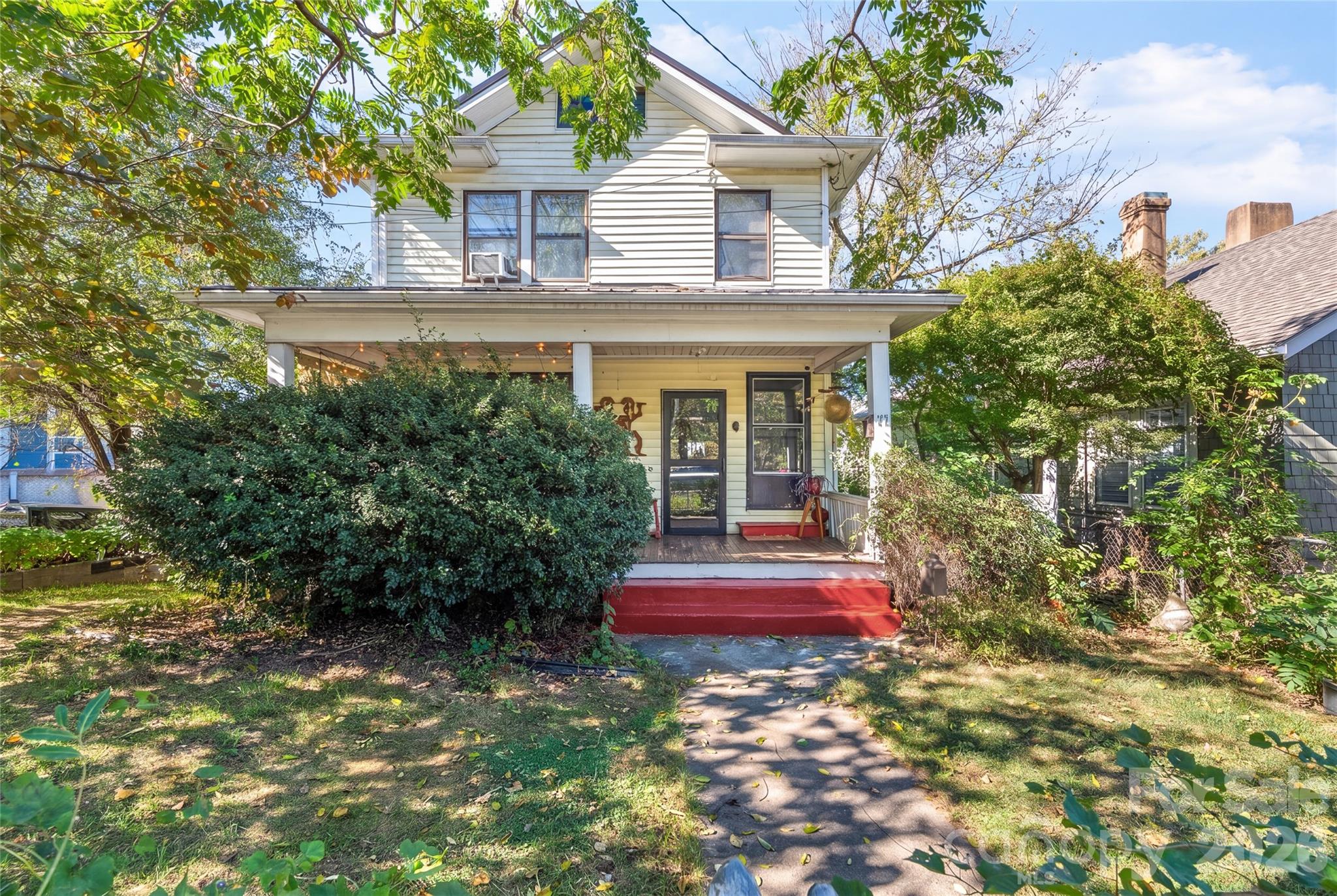 Single Family Residence at 77 Cherry Street, Asheville, photo 2 of 34