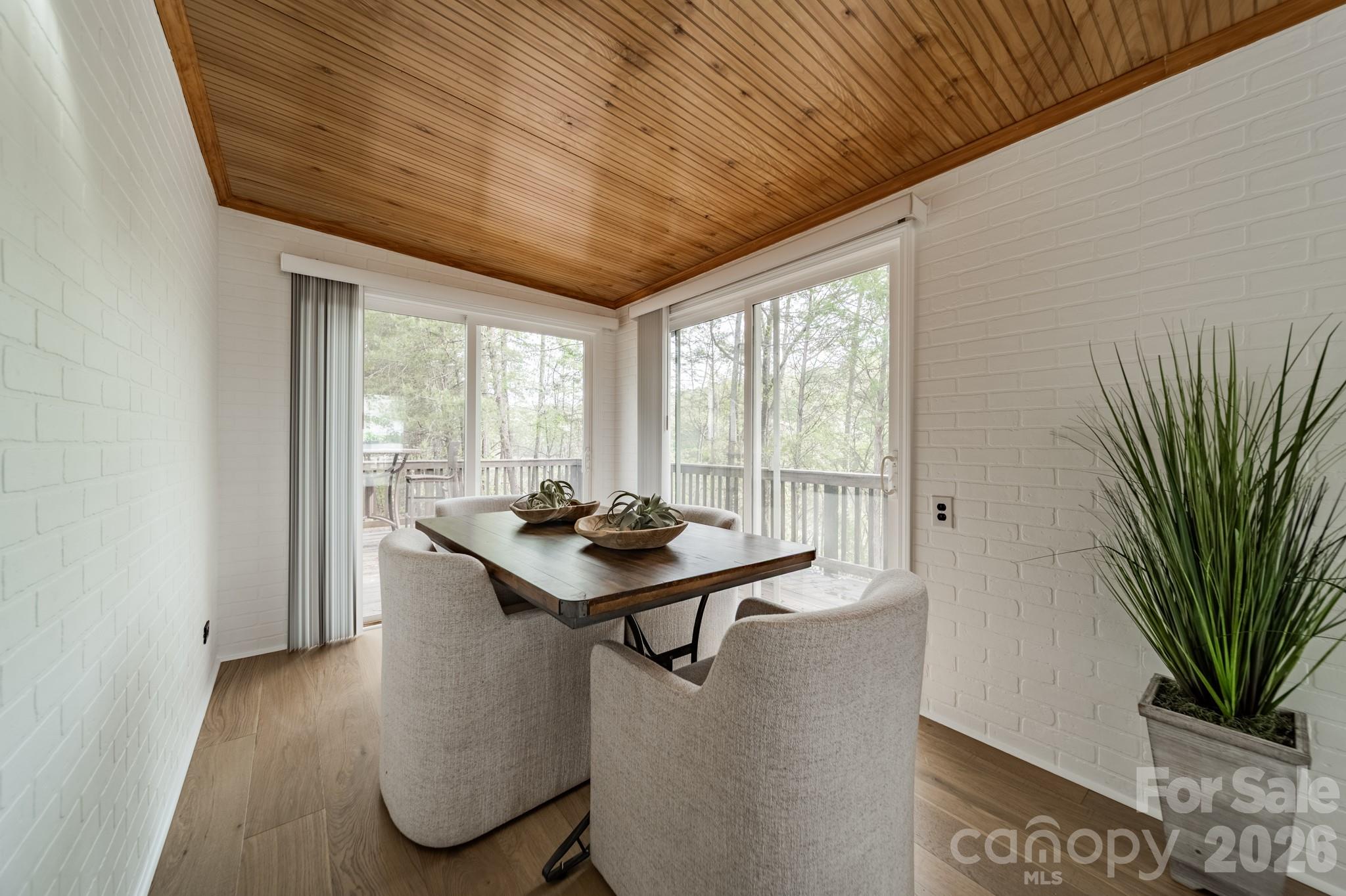 Single Family Residence at 902 Cornelius Road, Mooresville, photo 13 of 28