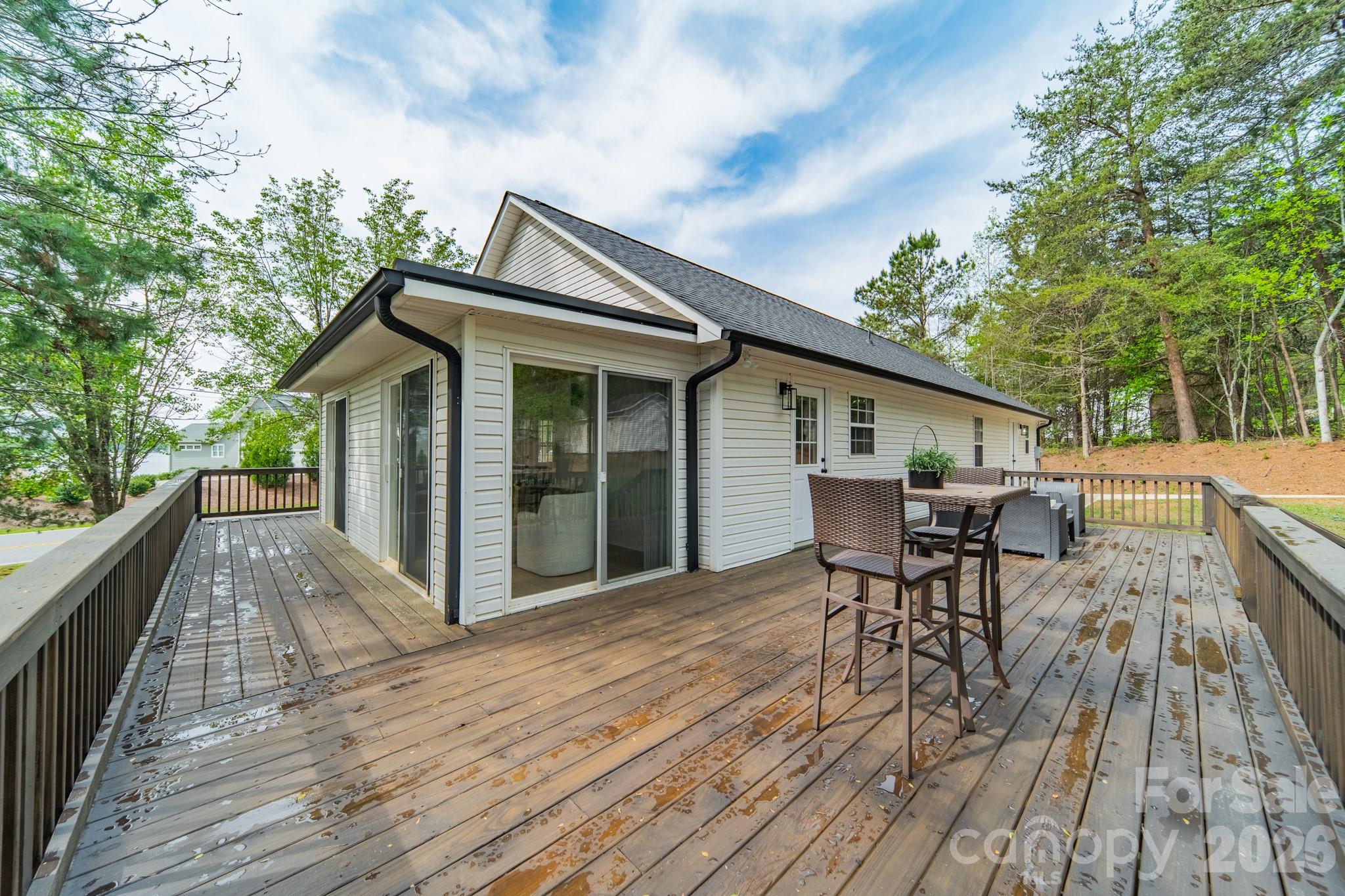 Single Family Residence at 902 Cornelius Road, Mooresville, photo 23 of 28