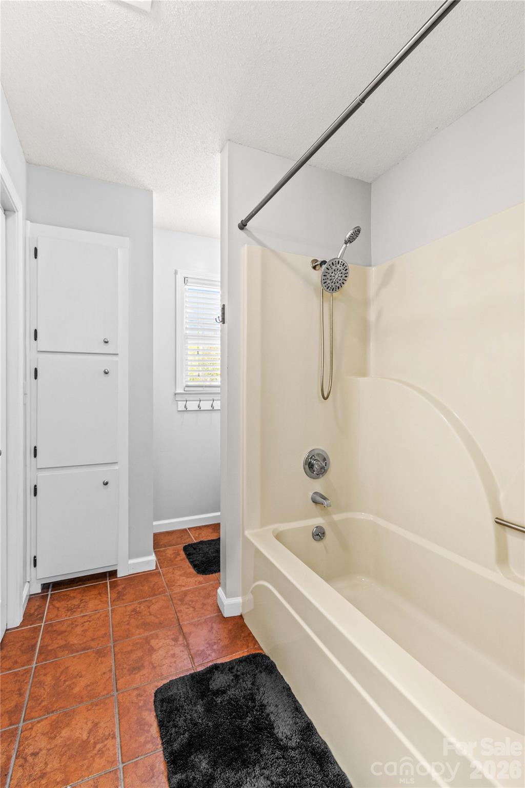Single Family Residence at 1008 Grove Avenue SW, Lenoir, photo 23 of 46