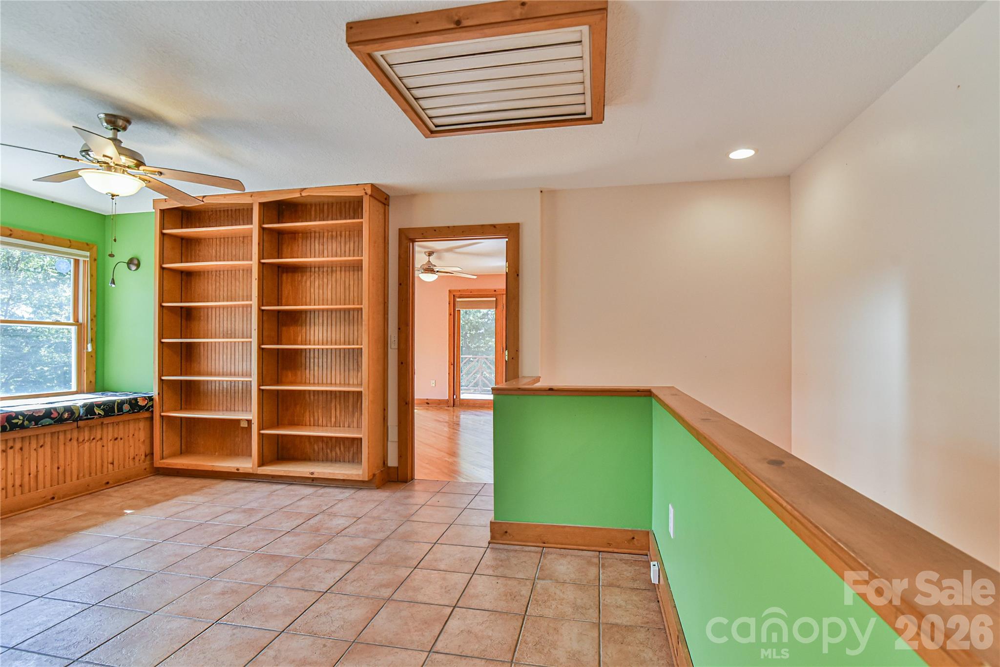 2nd floor flex space - 227 David Ridge Road, Black Mountain