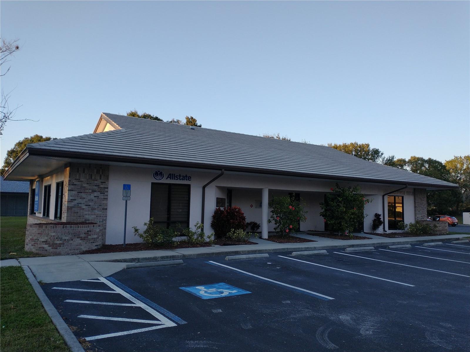 Office at 833 CYPRESS VILLAGE BLVD, RUSKIN