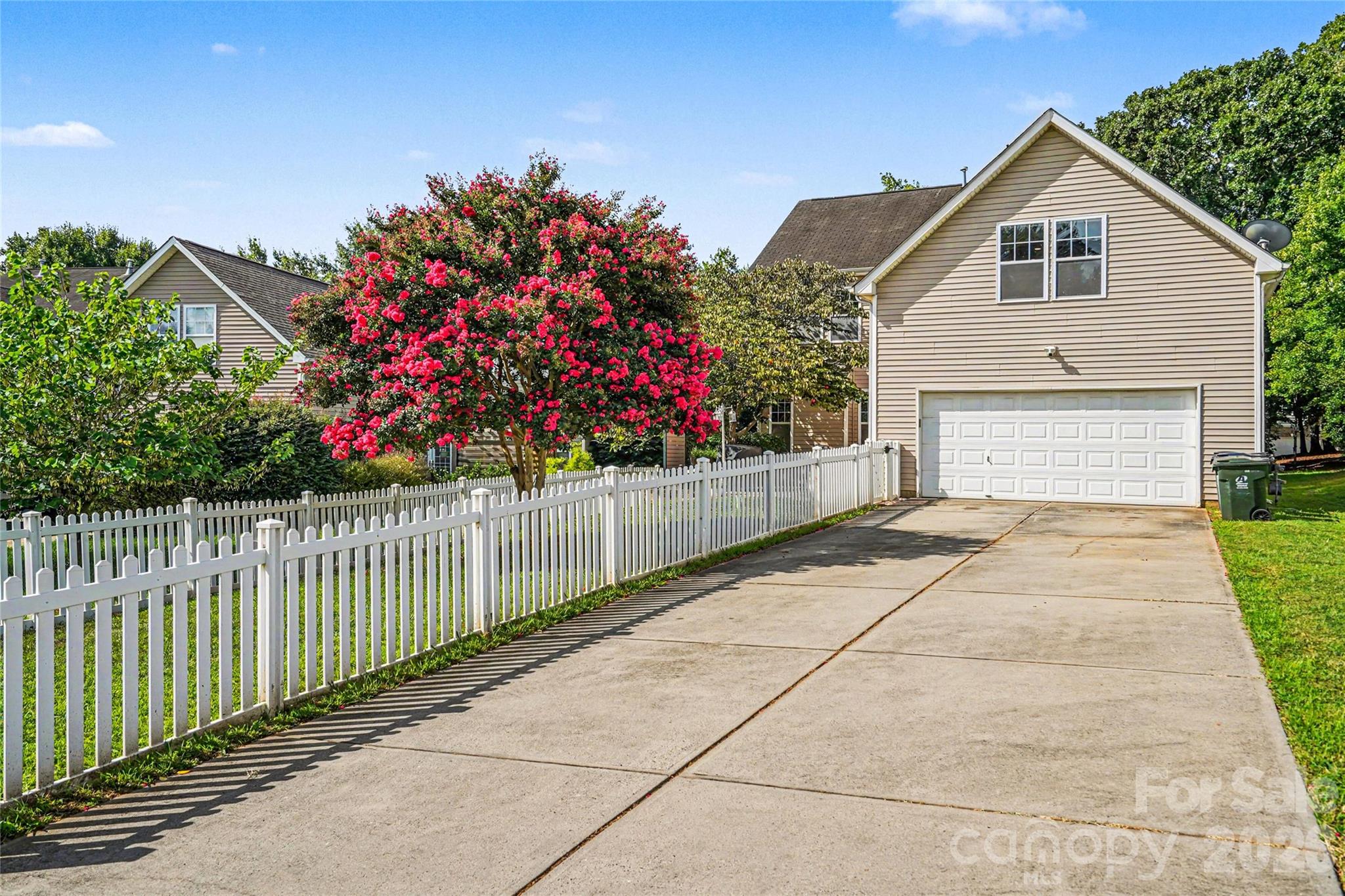 Single Family Residence at 15424 Hugh Torance Parkway, Huntersville, photo 19 of 19
