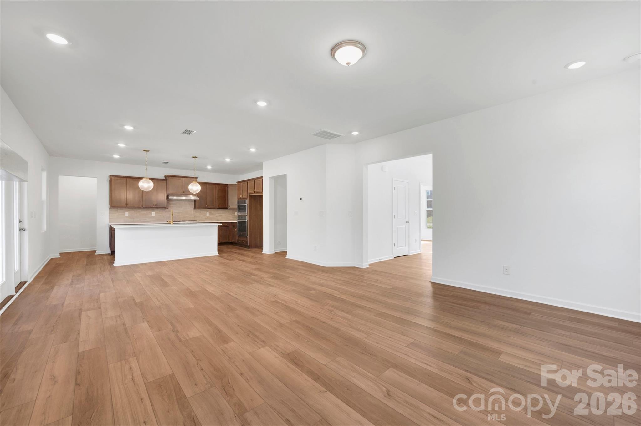 Family room - 230 Amber Glen Drive, Locust
