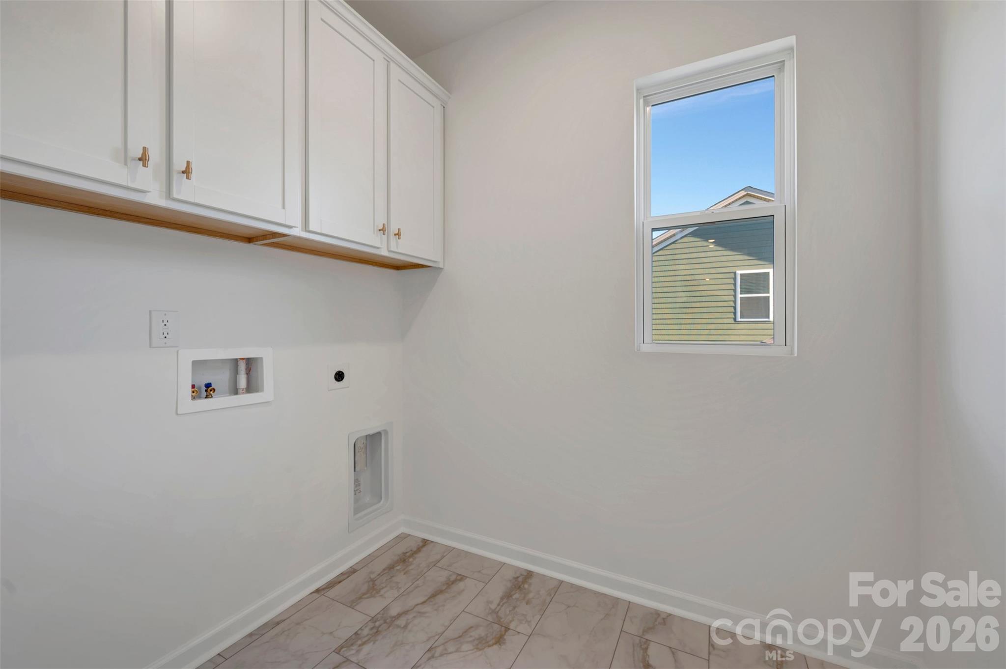 Laundry room - 230 Amber Glen Drive, Locust