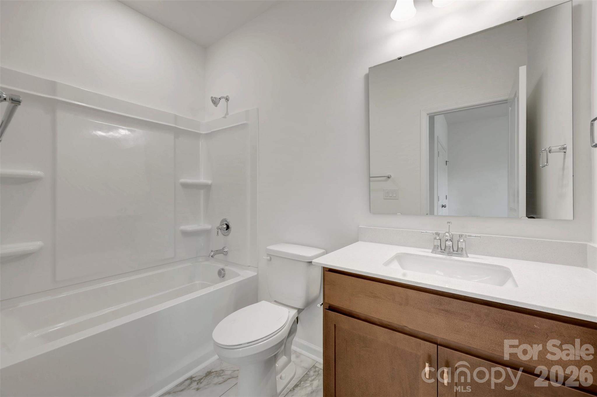 Secondary bathroom - 230 Amber Glen Drive, Locust