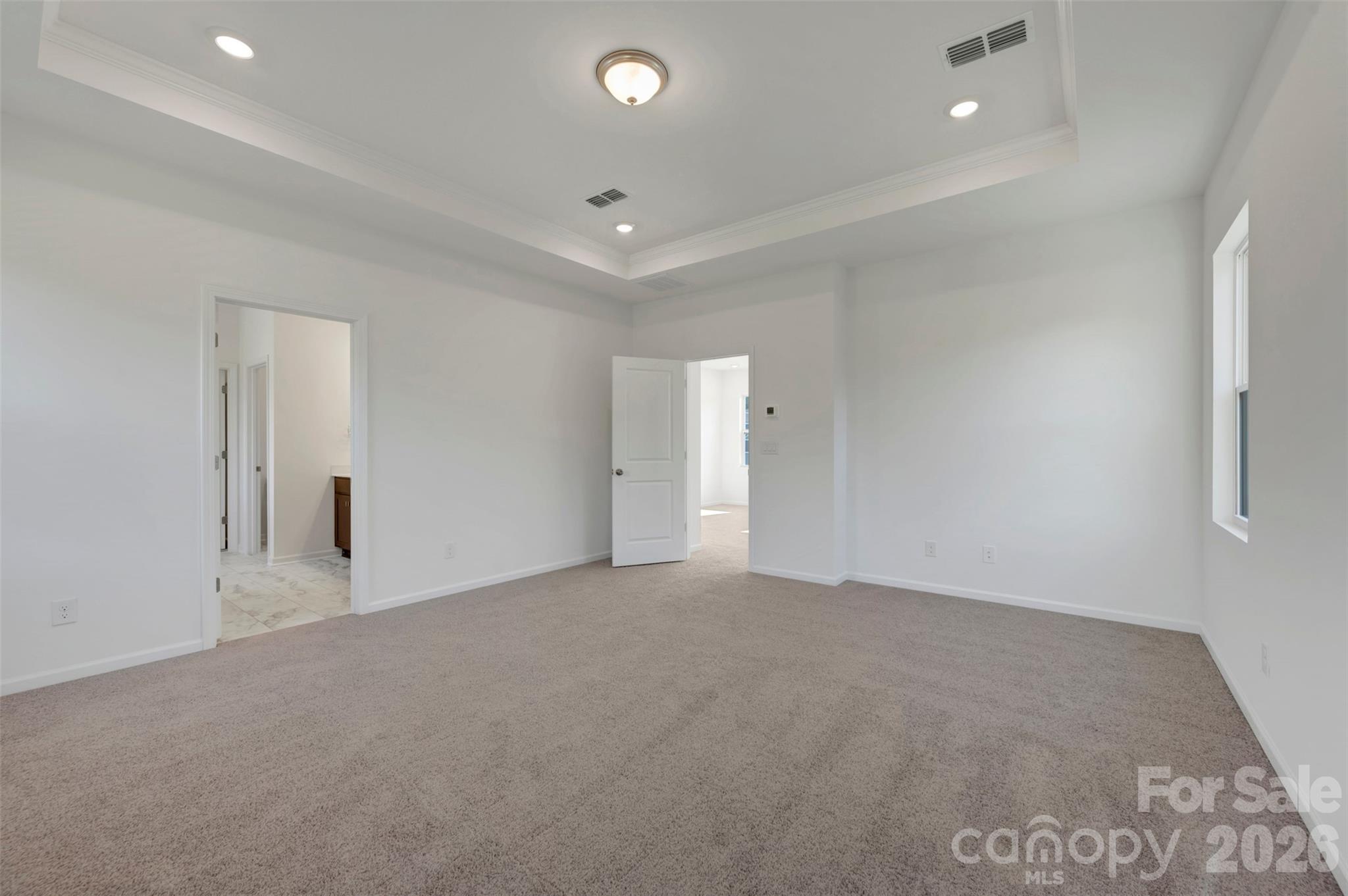 Owner's suite - 230 Amber Glen Drive, Locust