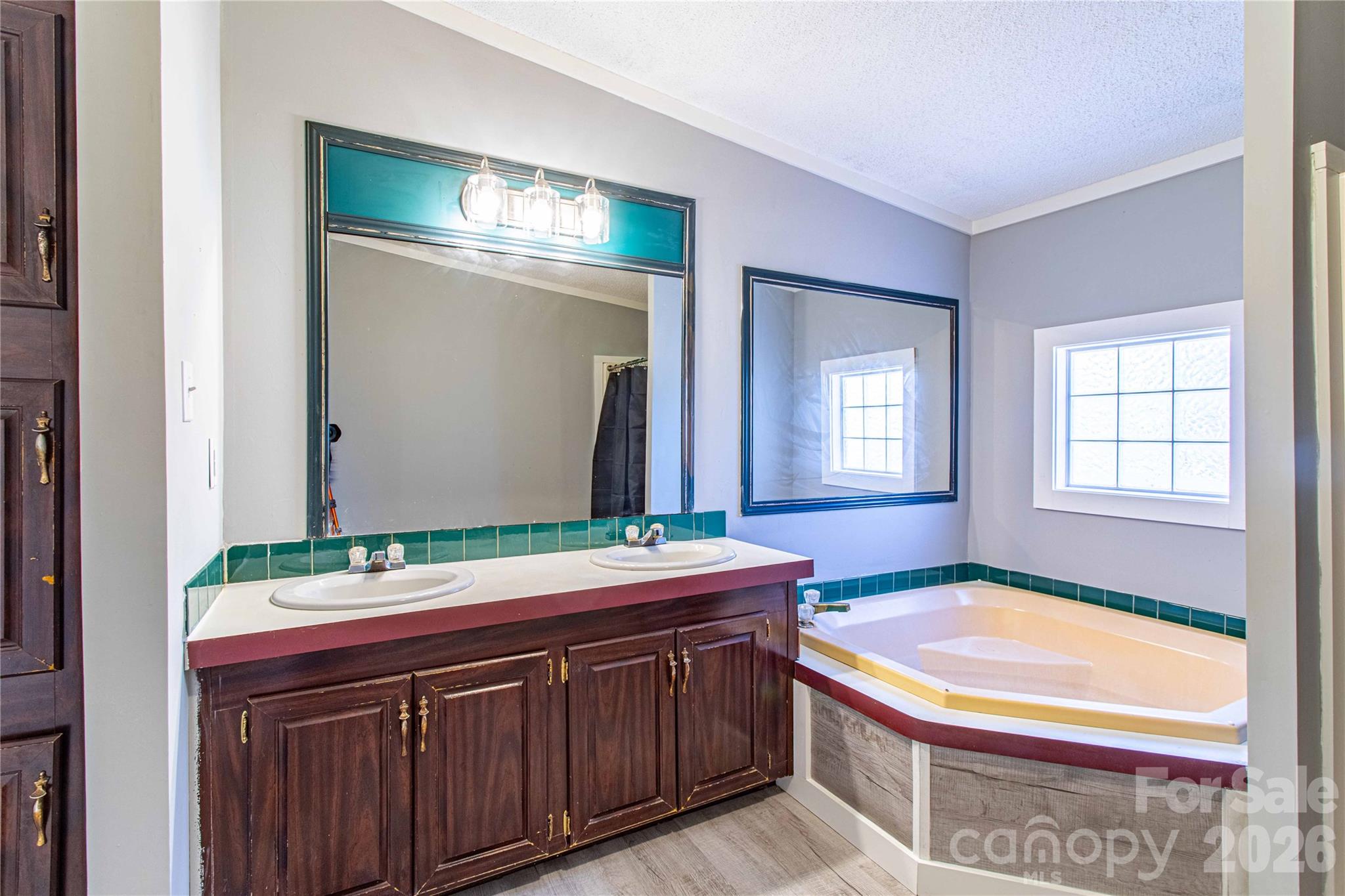 Single Family Residence at 366 Dix Creek No 1 Road, Leicester, photo 14 of 30