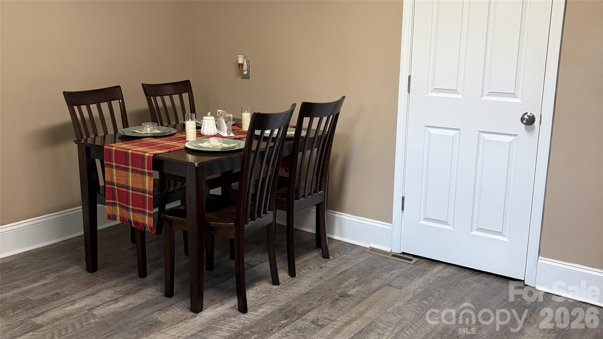 Single Family Residence at 1108 Skyland Street, Kannapolis, photo 15 of 51