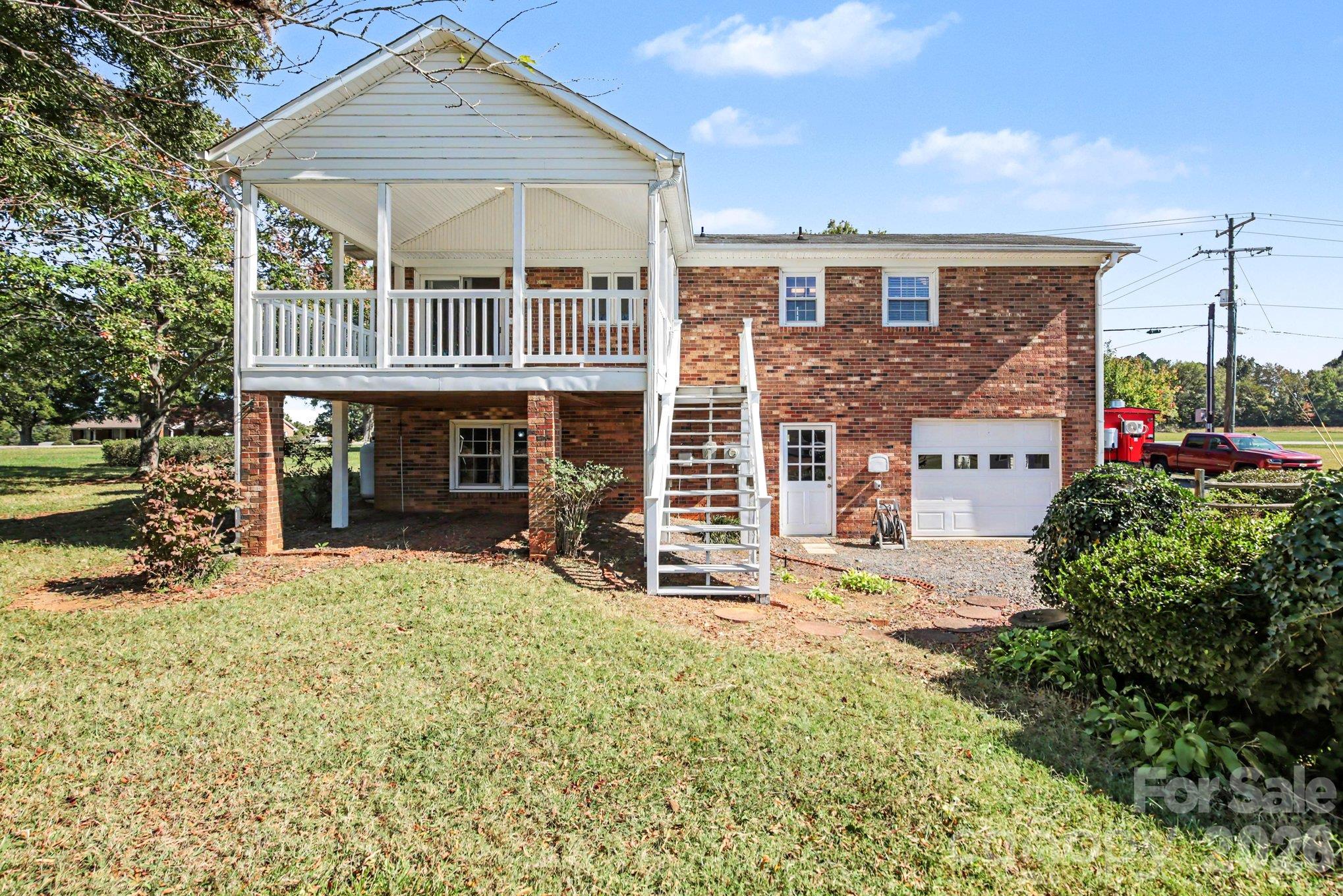 Single Family Residence at 729 Redland Road, Advance, photo 27 of 30