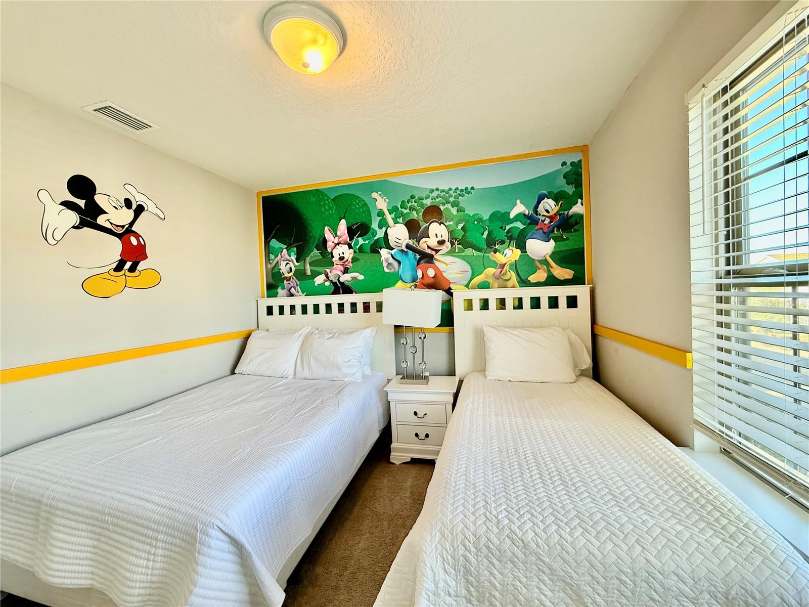Townhouse at 2428 DUBAI ST, KISSIMMEE, photo 33 of 78