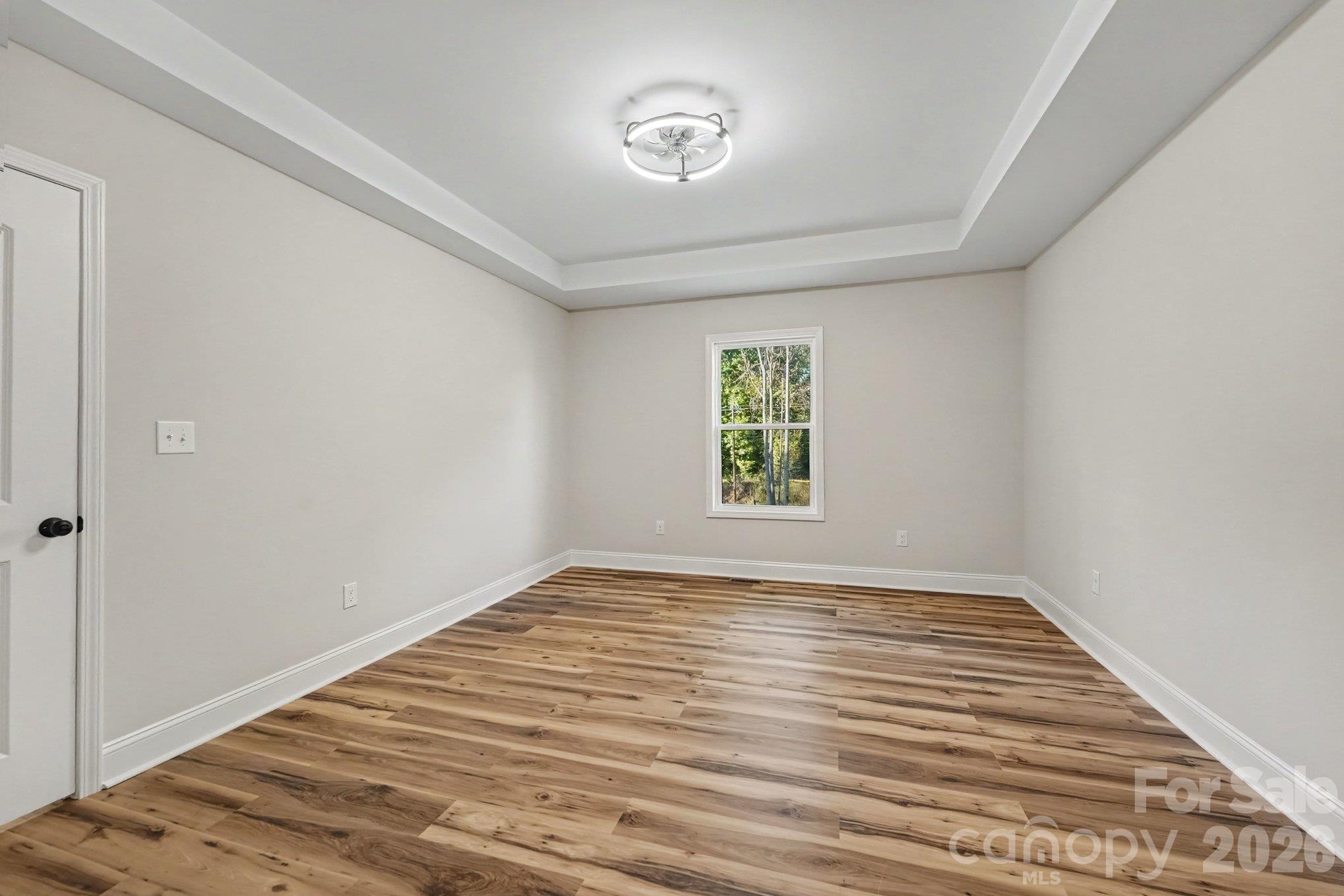 Large Primary Suite - 1825 Hollywood Drive, Salisbury