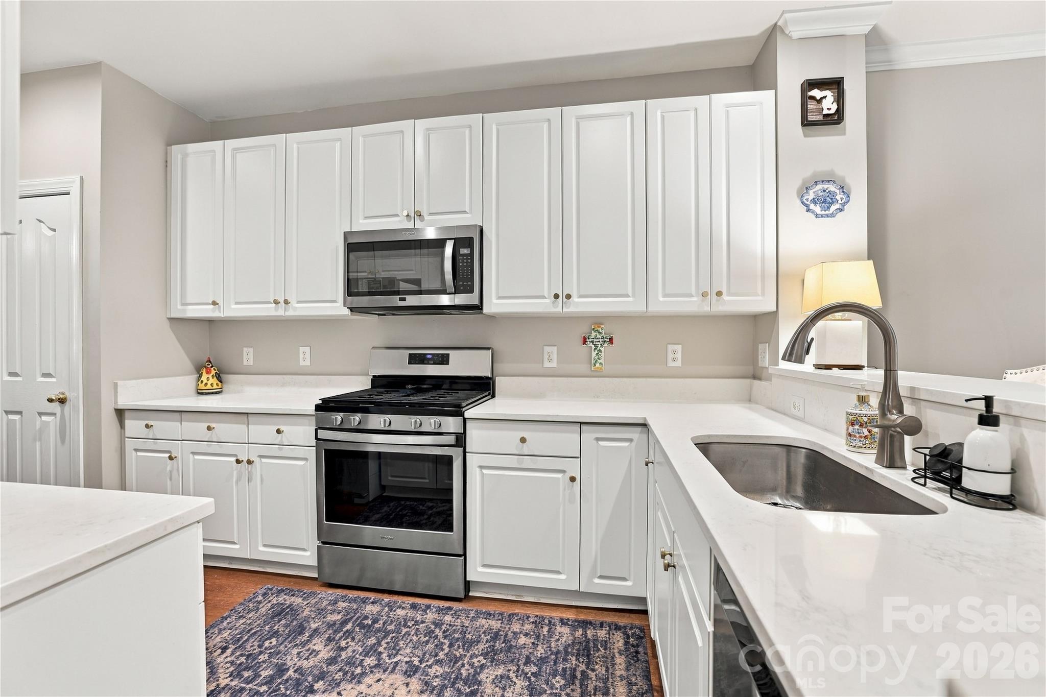 Condominium at 1167 Hollyheath Lane, Charlotte, photo 9 of 29