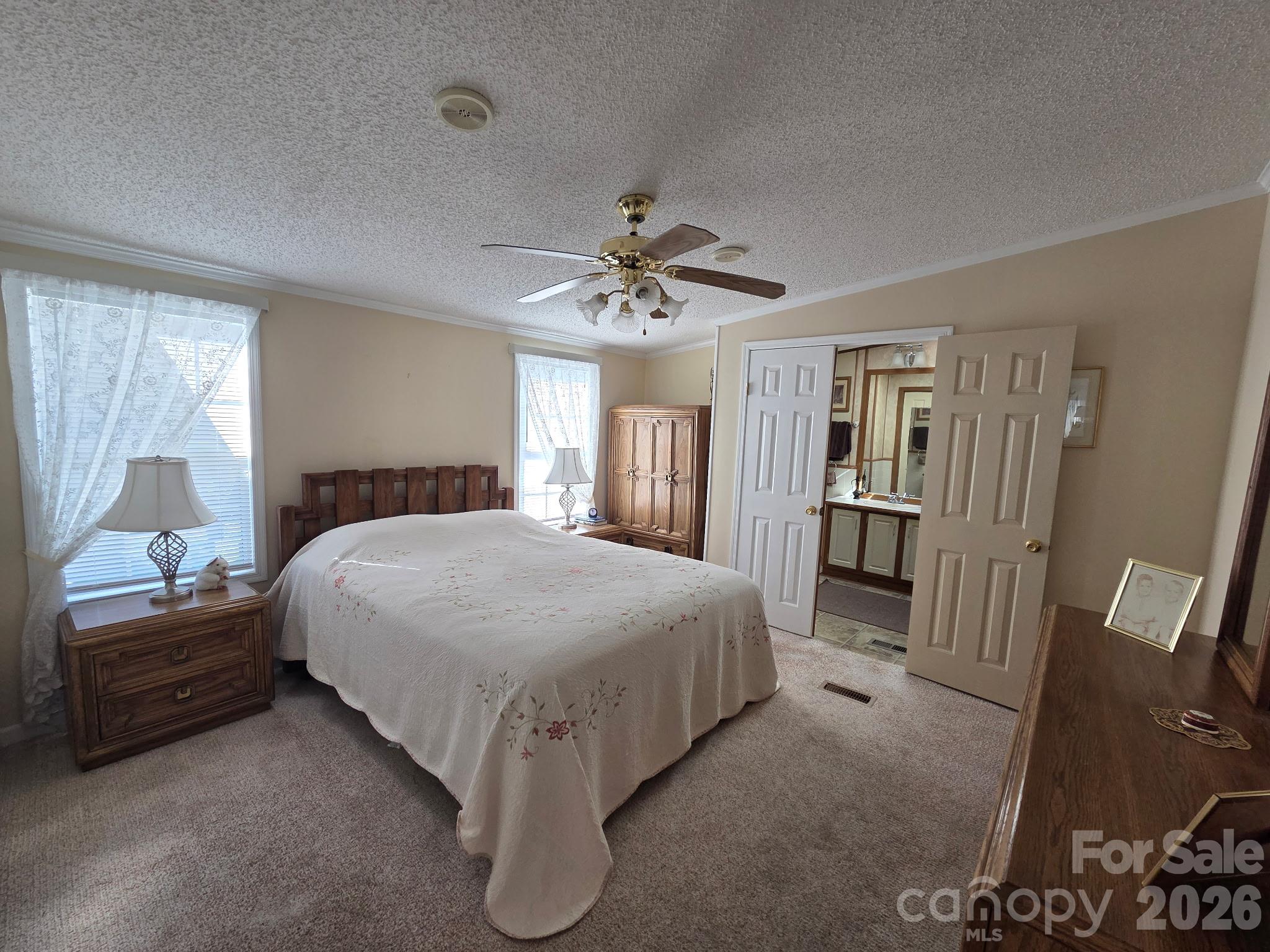 primary bedroom - 205 Misty Lane, Hendersonville