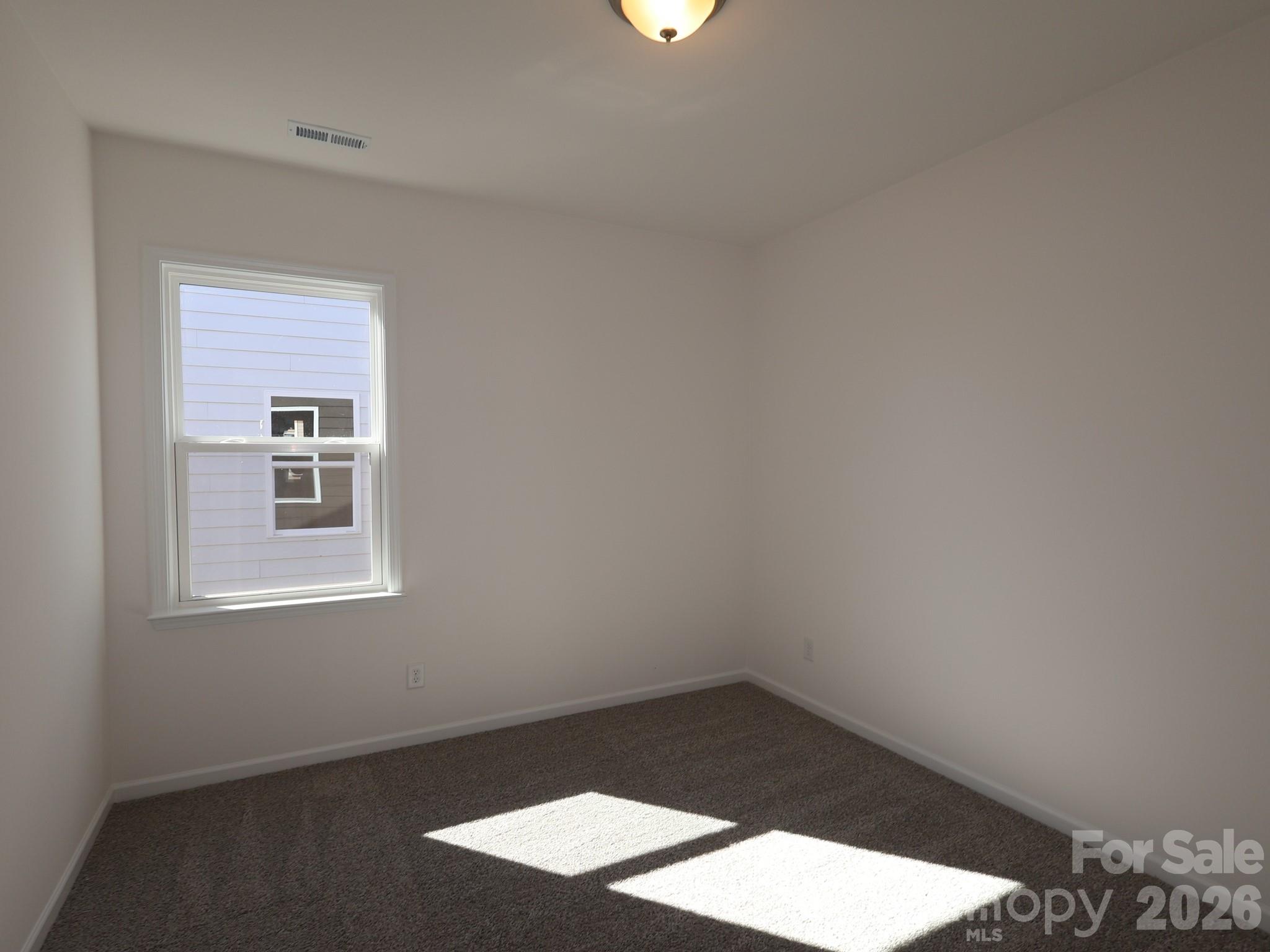 Secondary bedroom - 7208 Helmans Drive, Huntersville