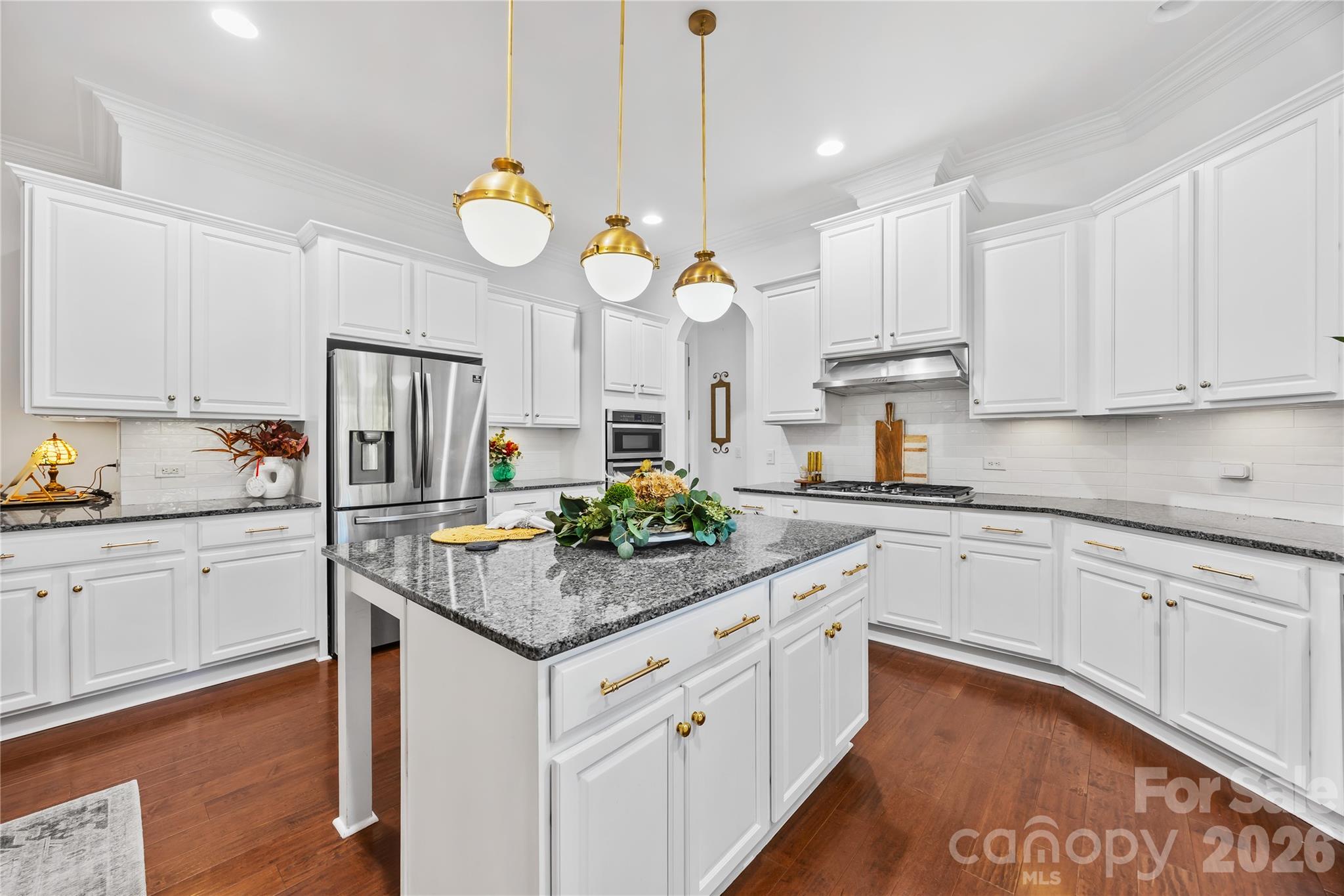 Single Family Residence at 8500 Caesars Head Drive, Waxhaw, photo 14 of 48