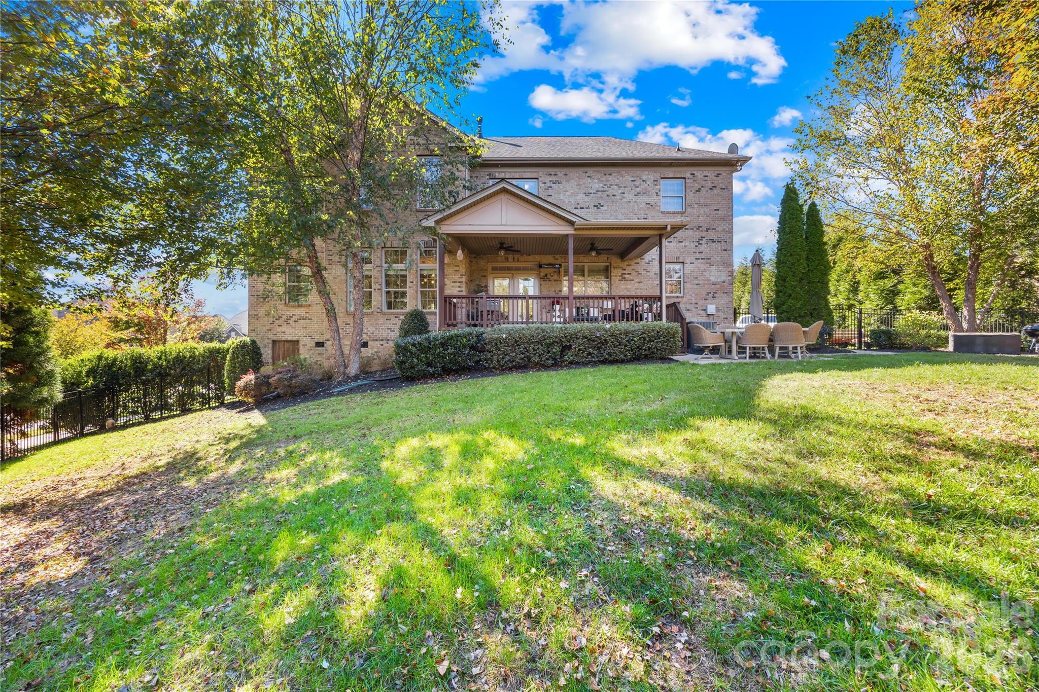 Single Family Residence at 8500 Caesars Head Drive, Waxhaw, photo 45 of 48