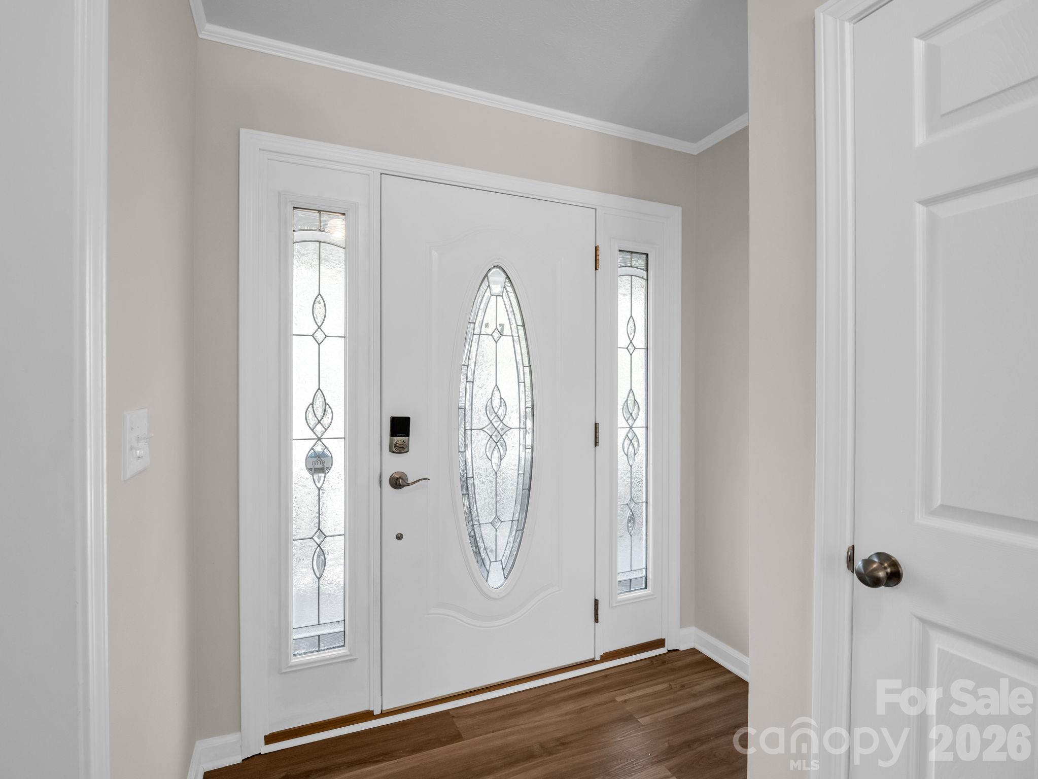 Front door and foyer - 2630 Seminole Drive, Hendersonville