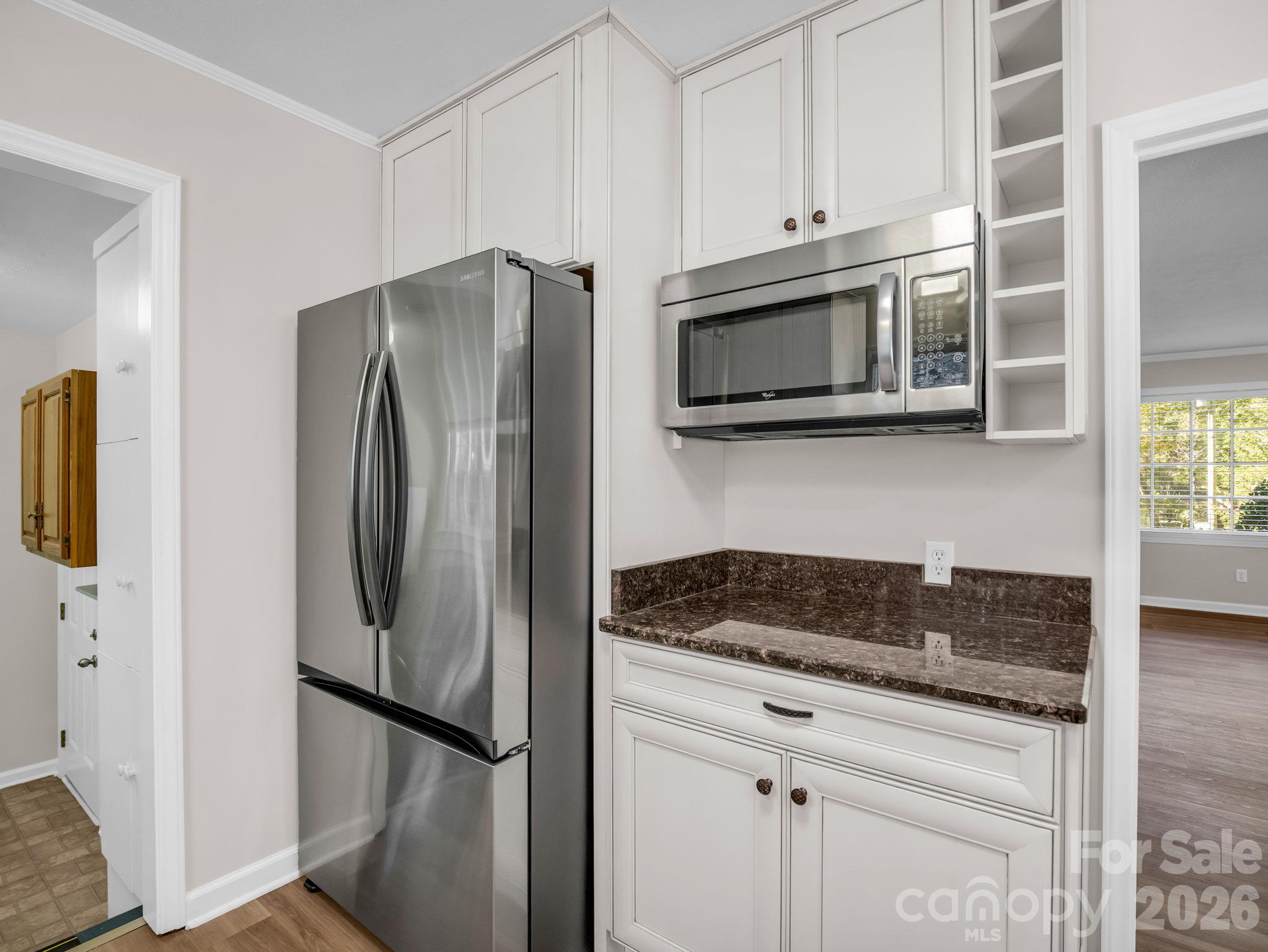 Kitchen - 2630 Seminole Drive, Hendersonville
