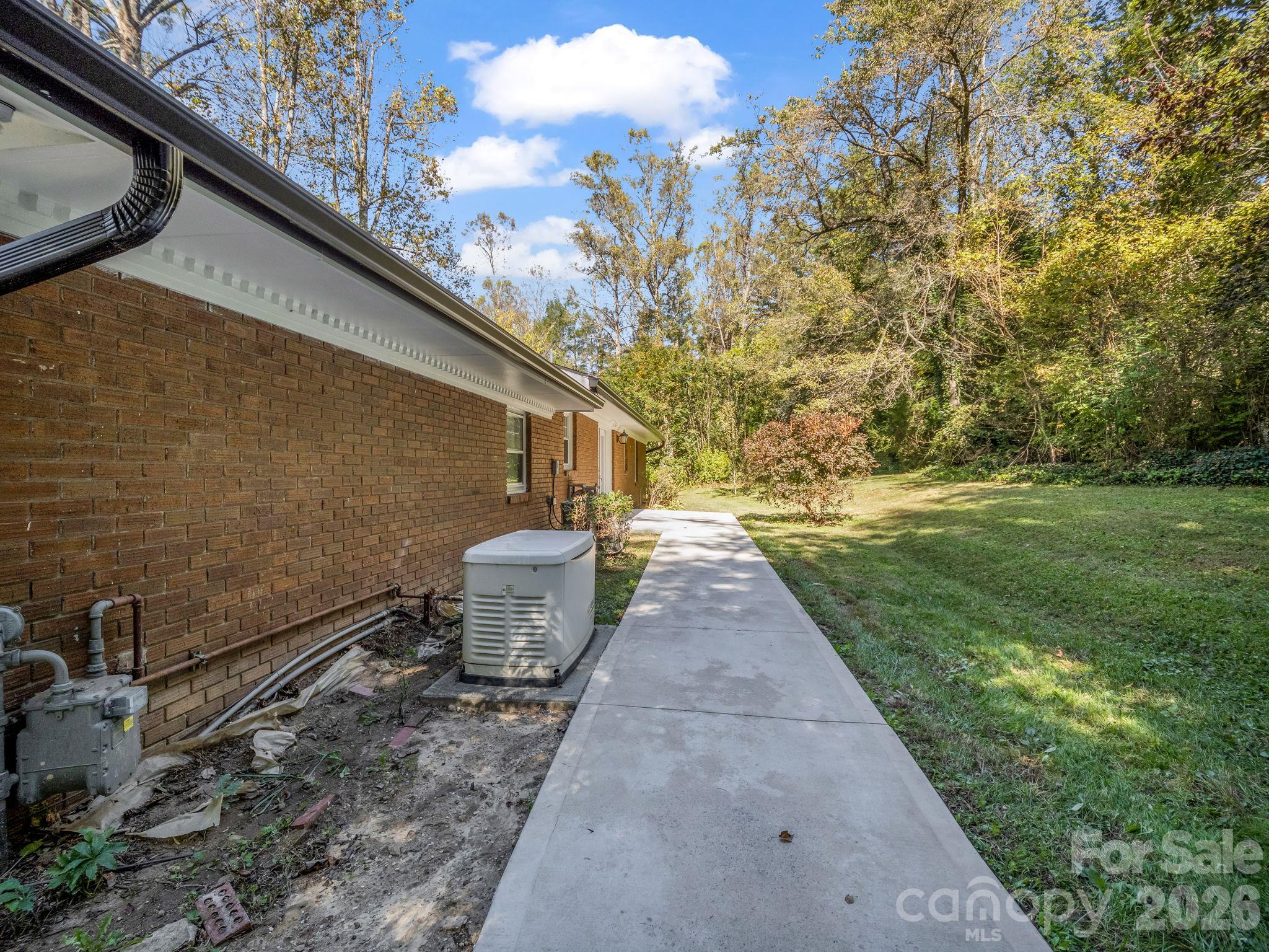 Whole house generator - 2630 Seminole Drive, Hendersonville