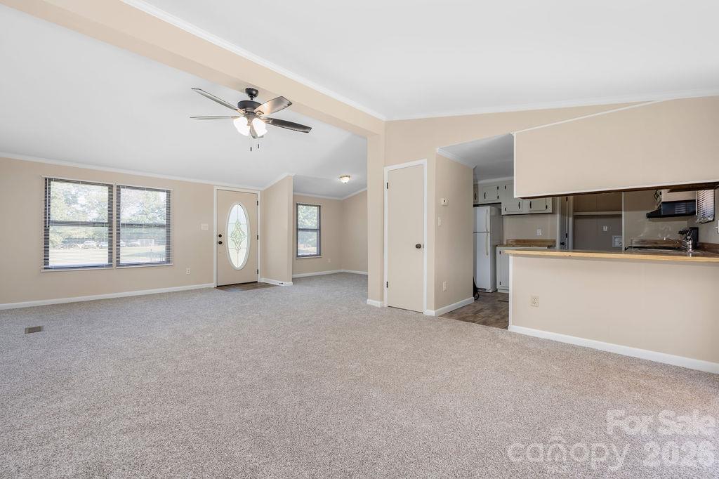 Single Family Residence at 149 Hallmark Estates Drive, Statesville, photo 6 of 39