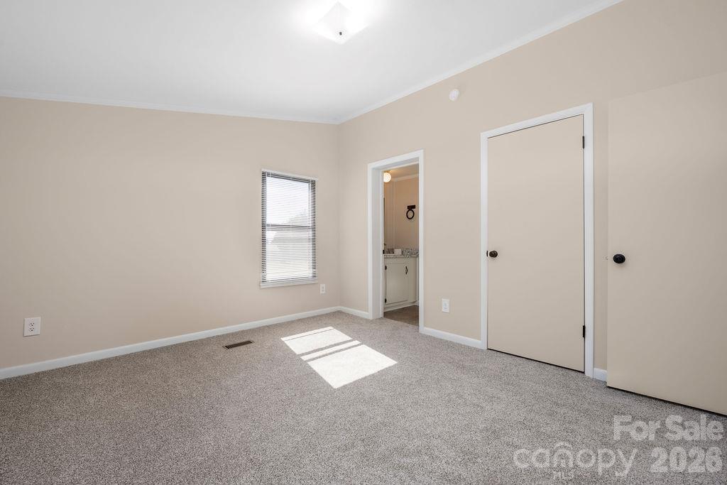 Single Family Residence at 149 Hallmark Estates Drive, Statesville, photo 16 of 39