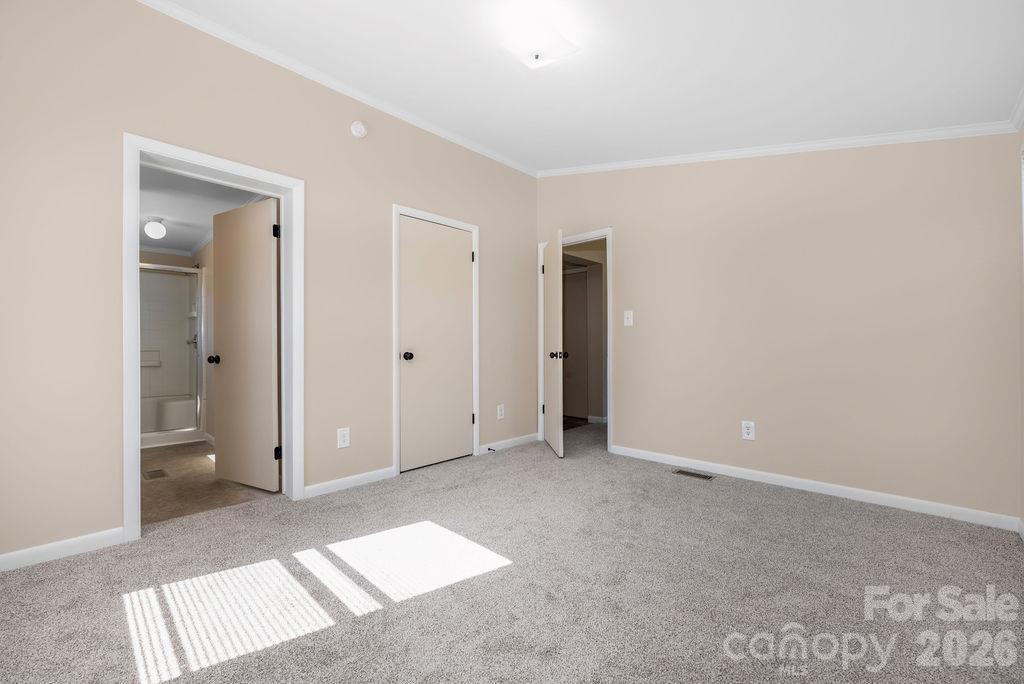 Single Family Residence at 149 Hallmark Estates Drive, Statesville, photo 17 of 39