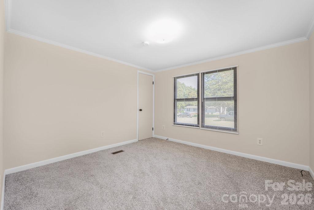 Single Family Residence at 149 Hallmark Estates Drive, Statesville, photo 21 of 39